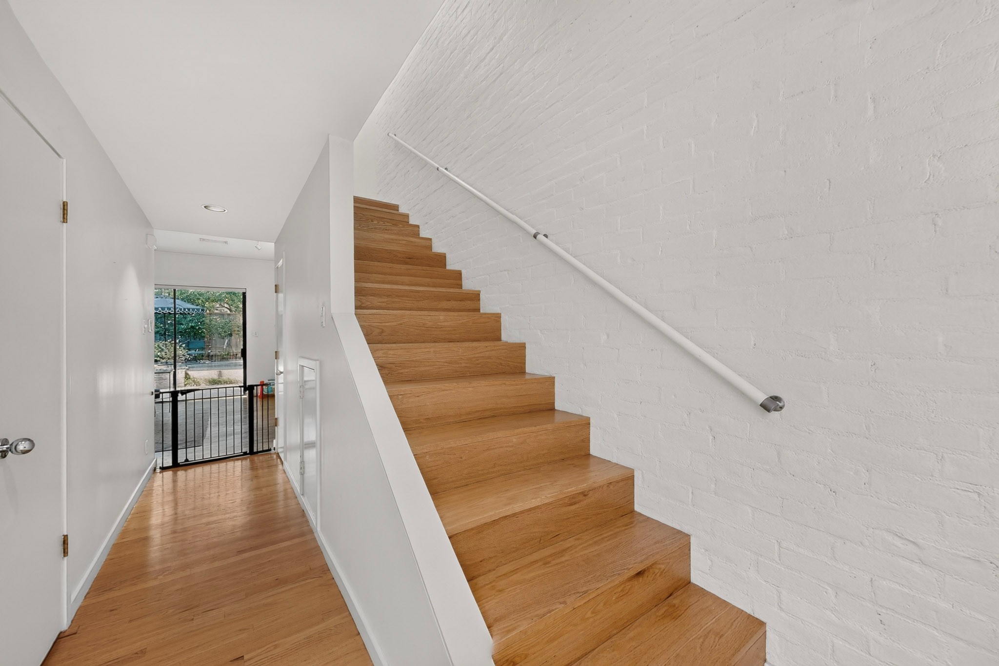 4023 Travis Street