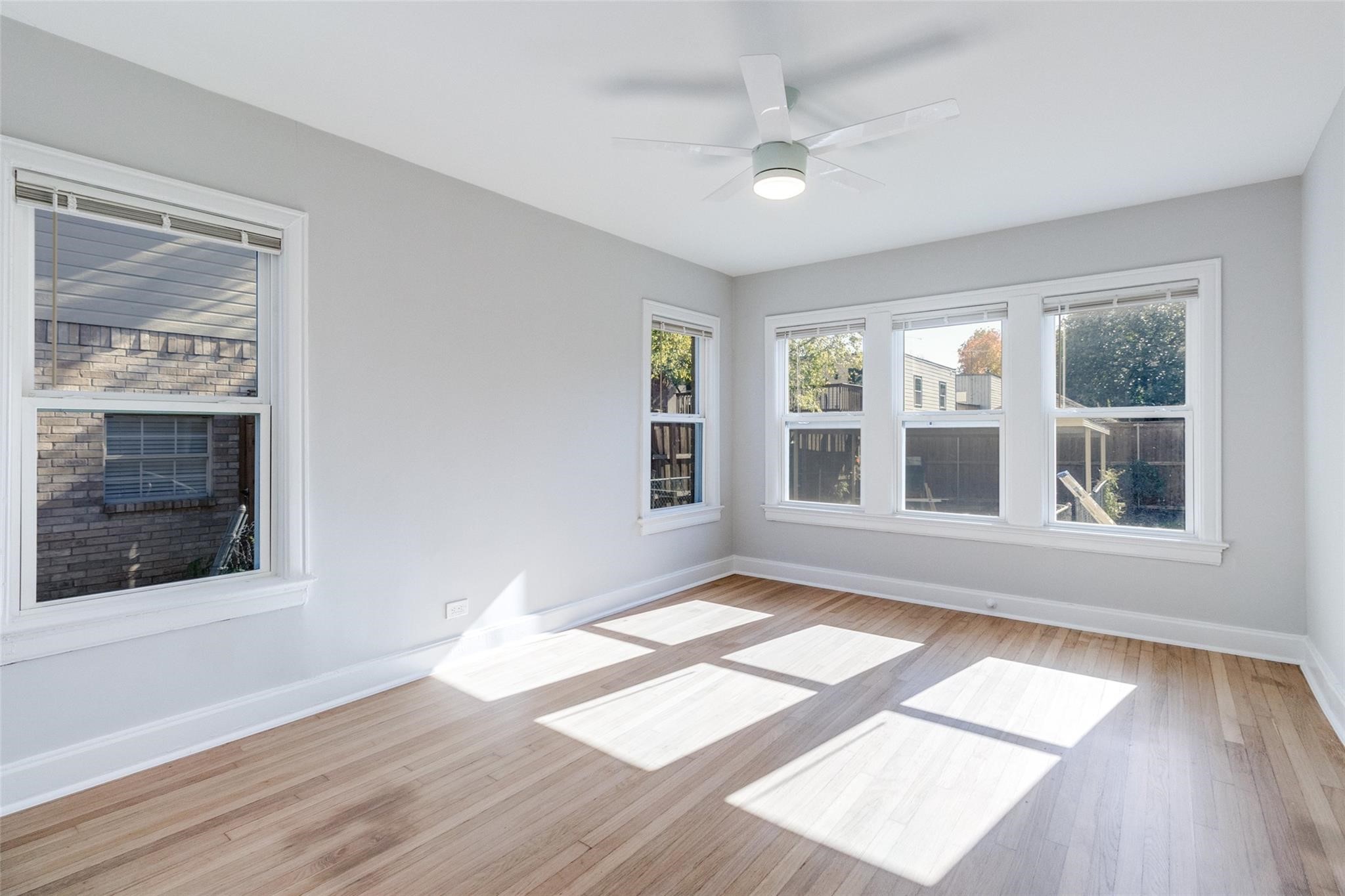 5936 La Vista Drive