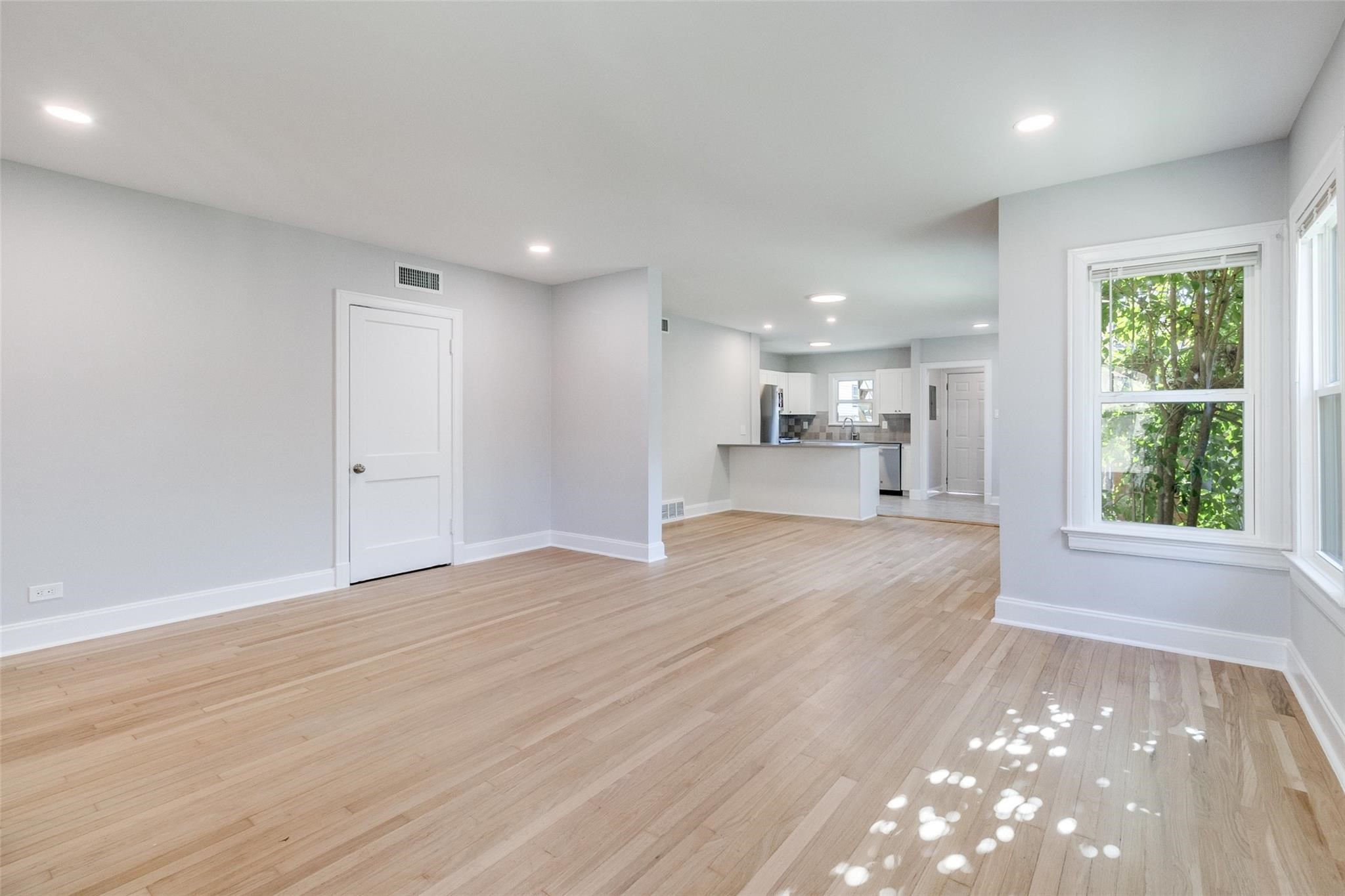 5936 La Vista Drive