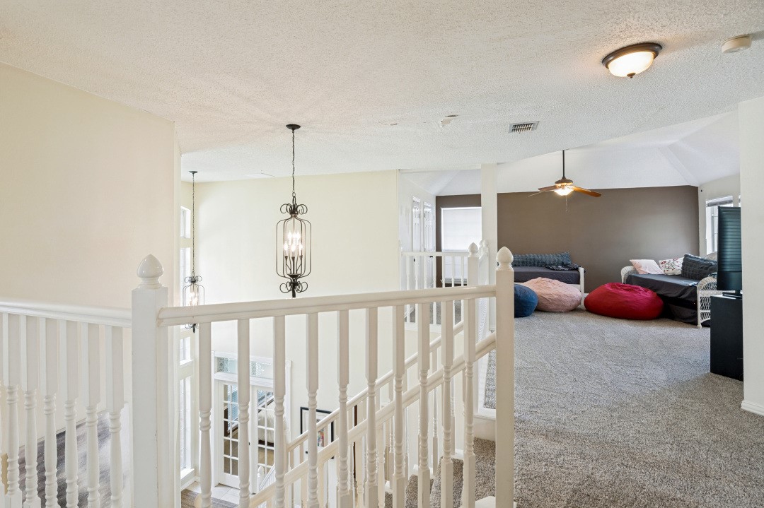 10913 Alexandria Drive