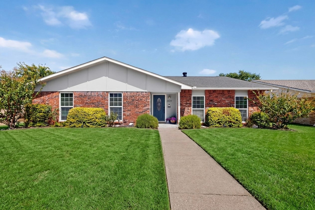 2809 Silverdale Lane