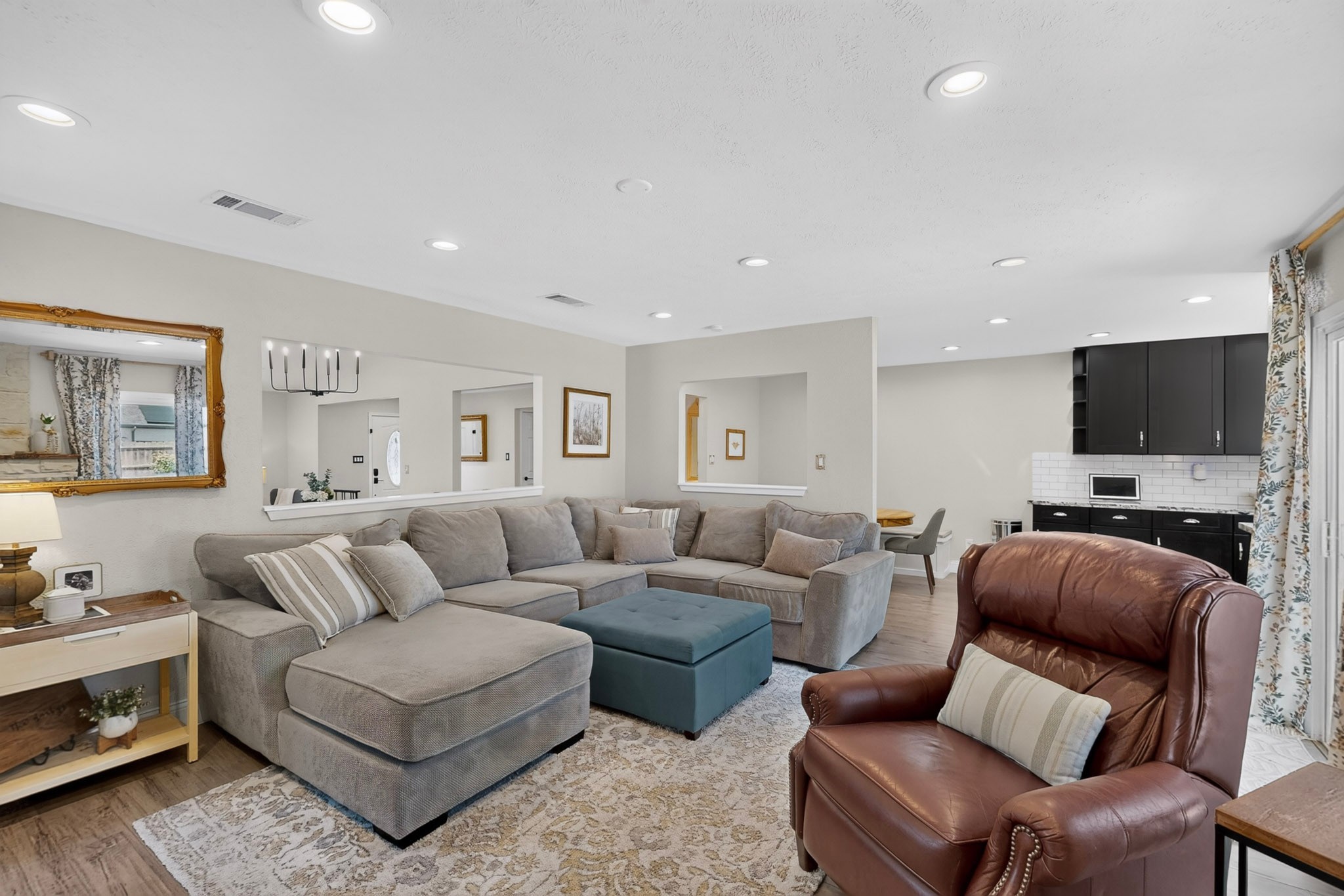 2809 Silverdale Lane