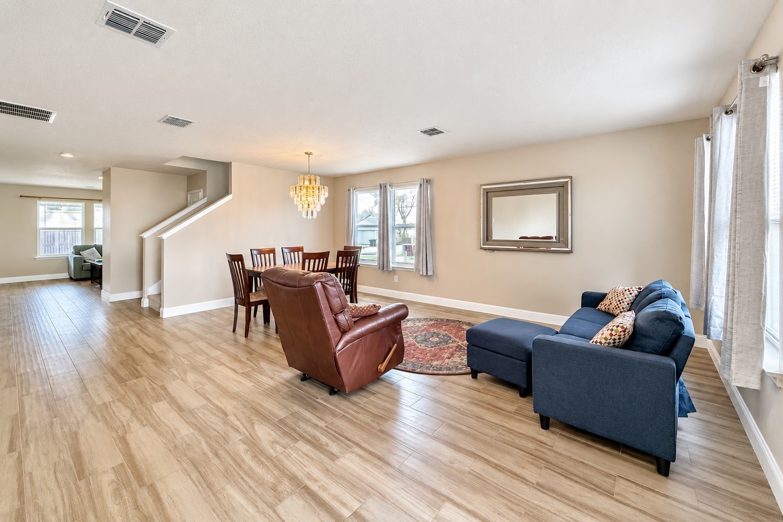 14800 Ledgeview Court