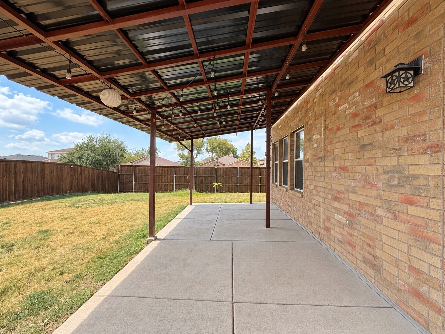 14800 Ledgeview Court