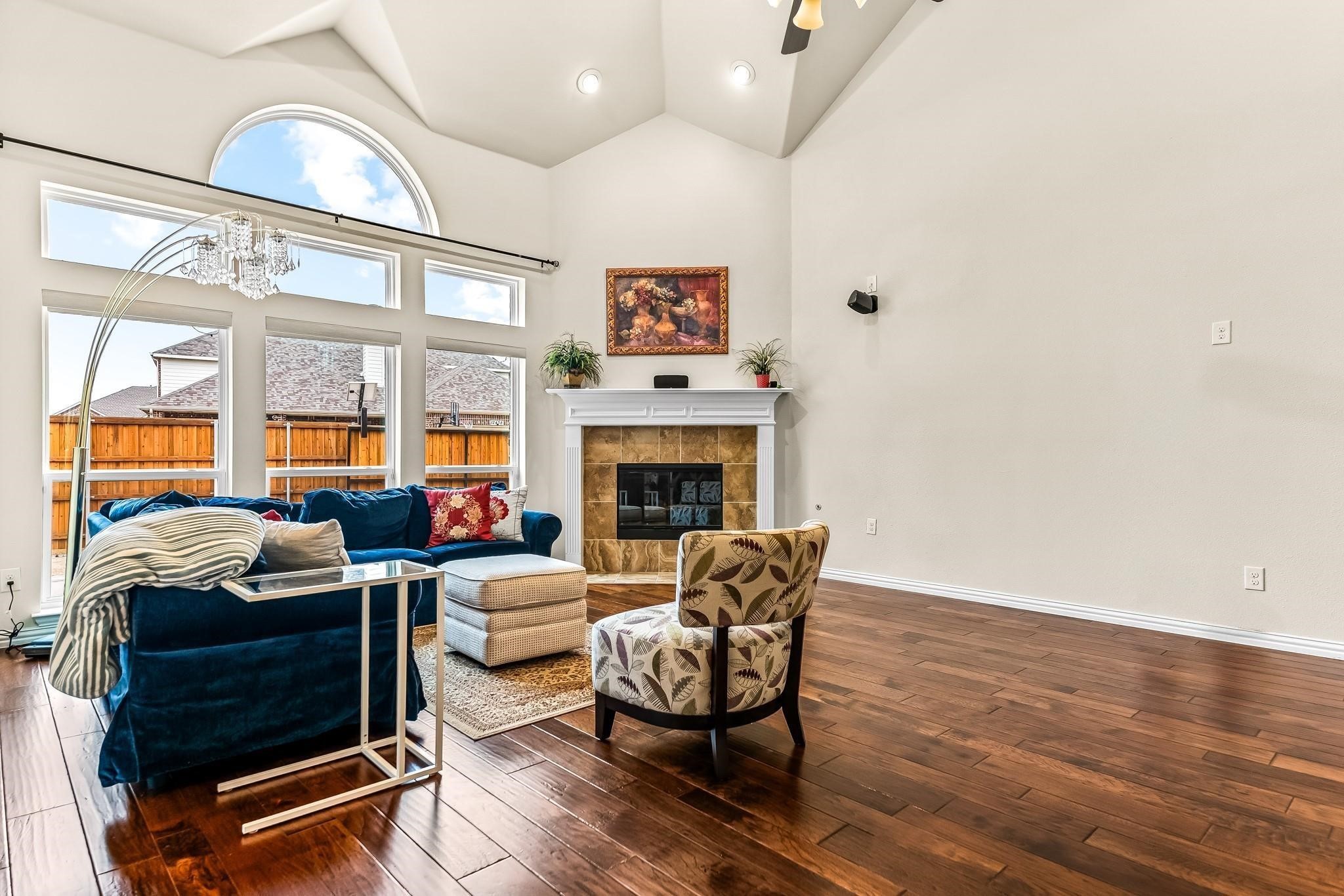 12467 Fallcreek Drive