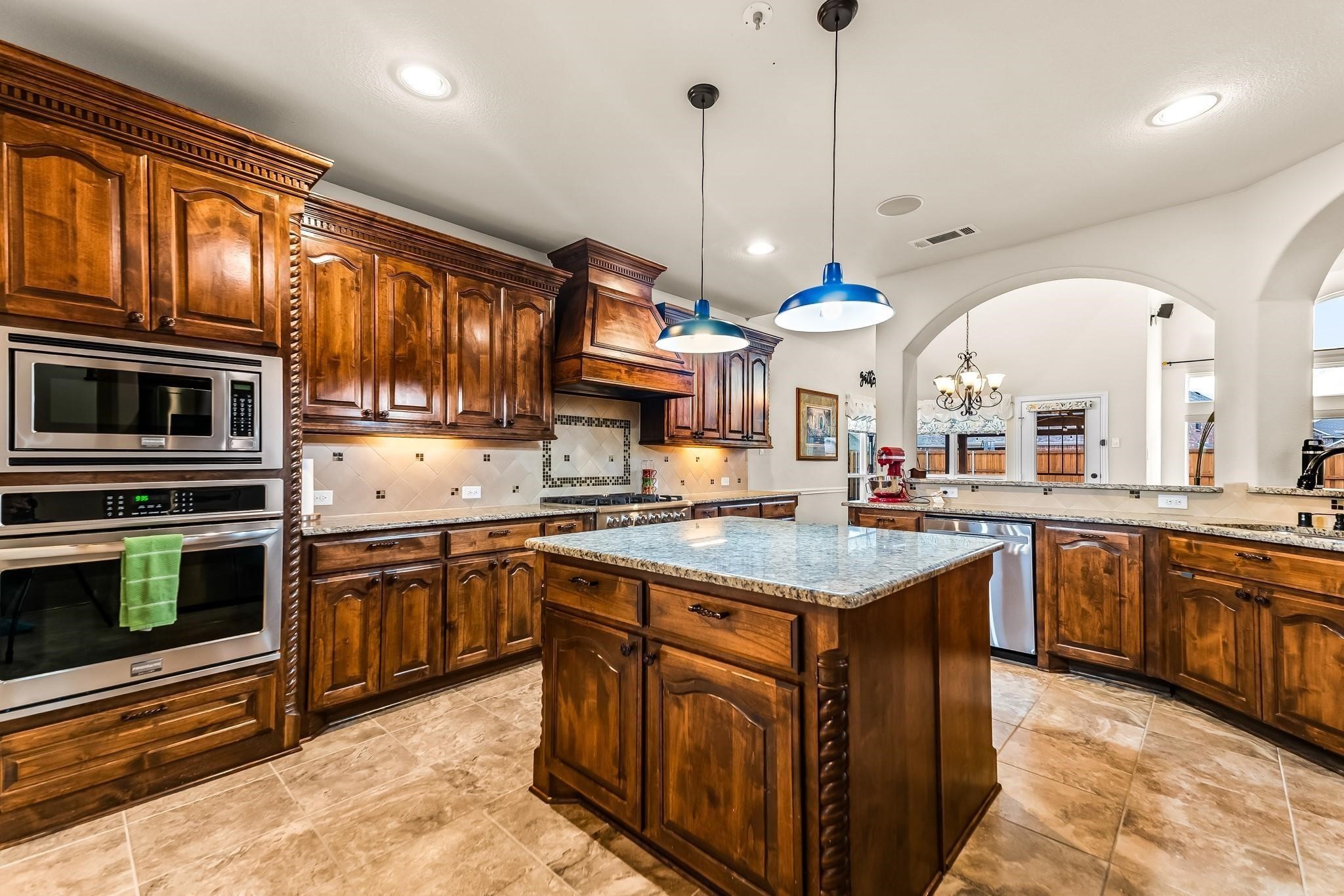12467 Fallcreek Drive