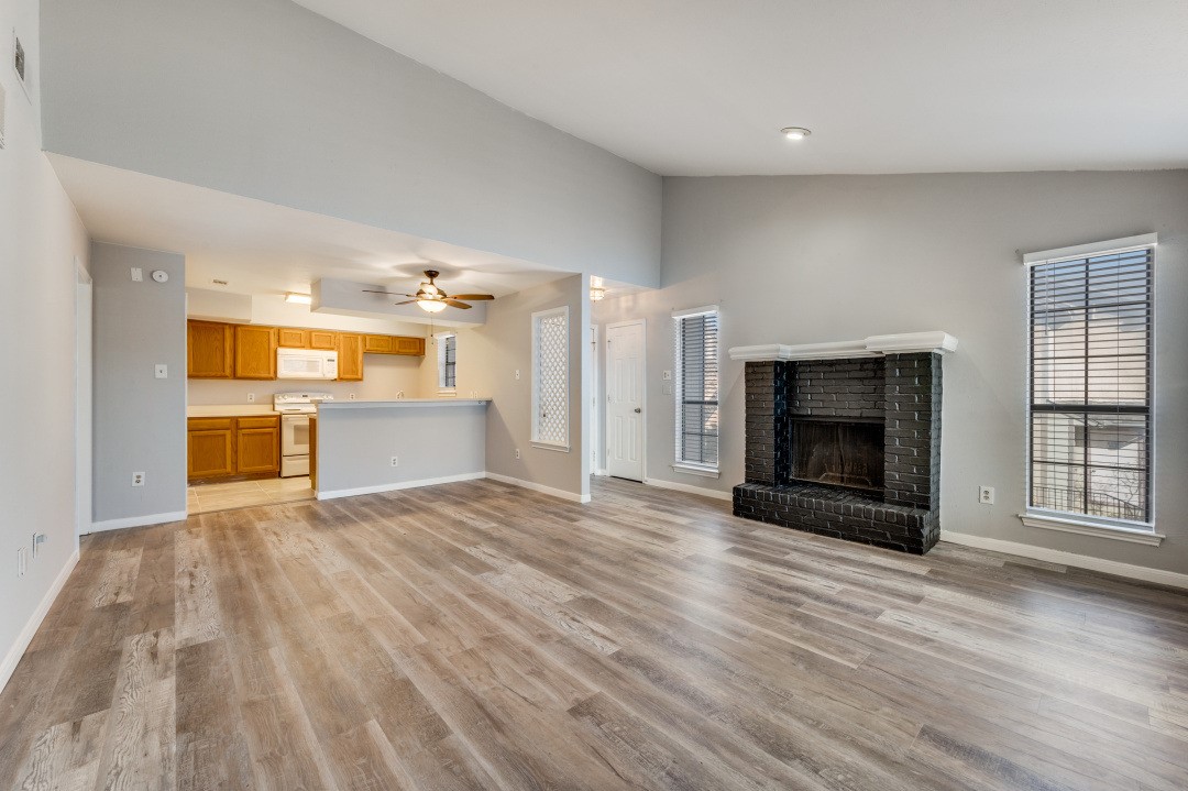 2835 Keller Springs 502