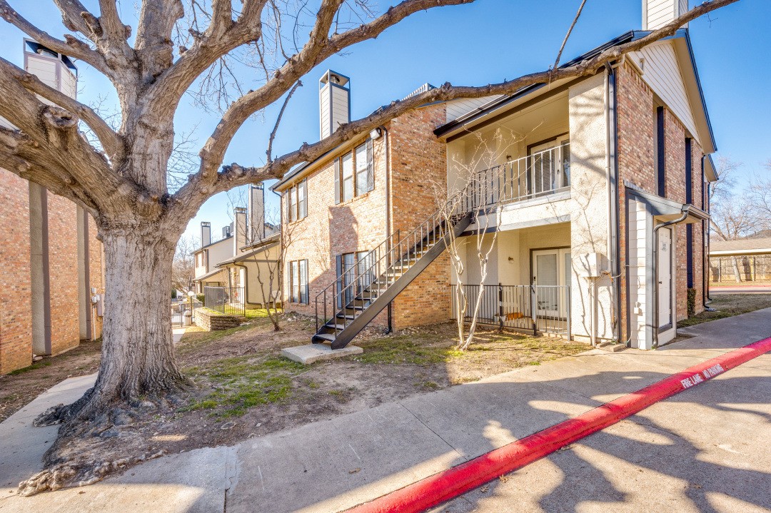 2835 Keller Springs 502