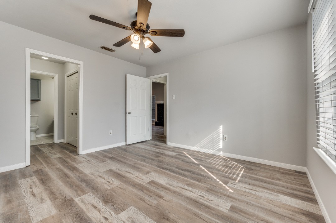 2835 Keller Springs 502