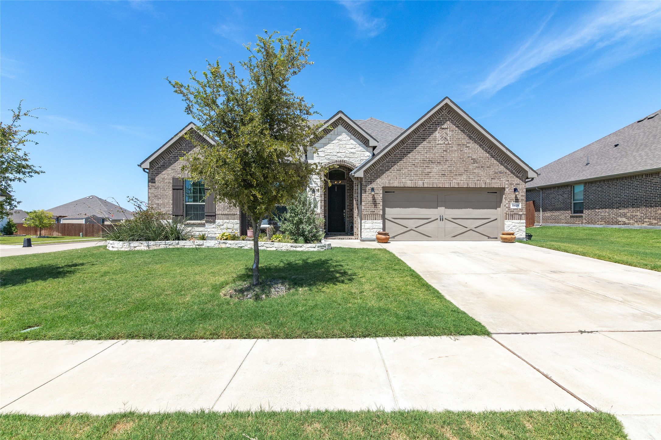 5621 Clara Court