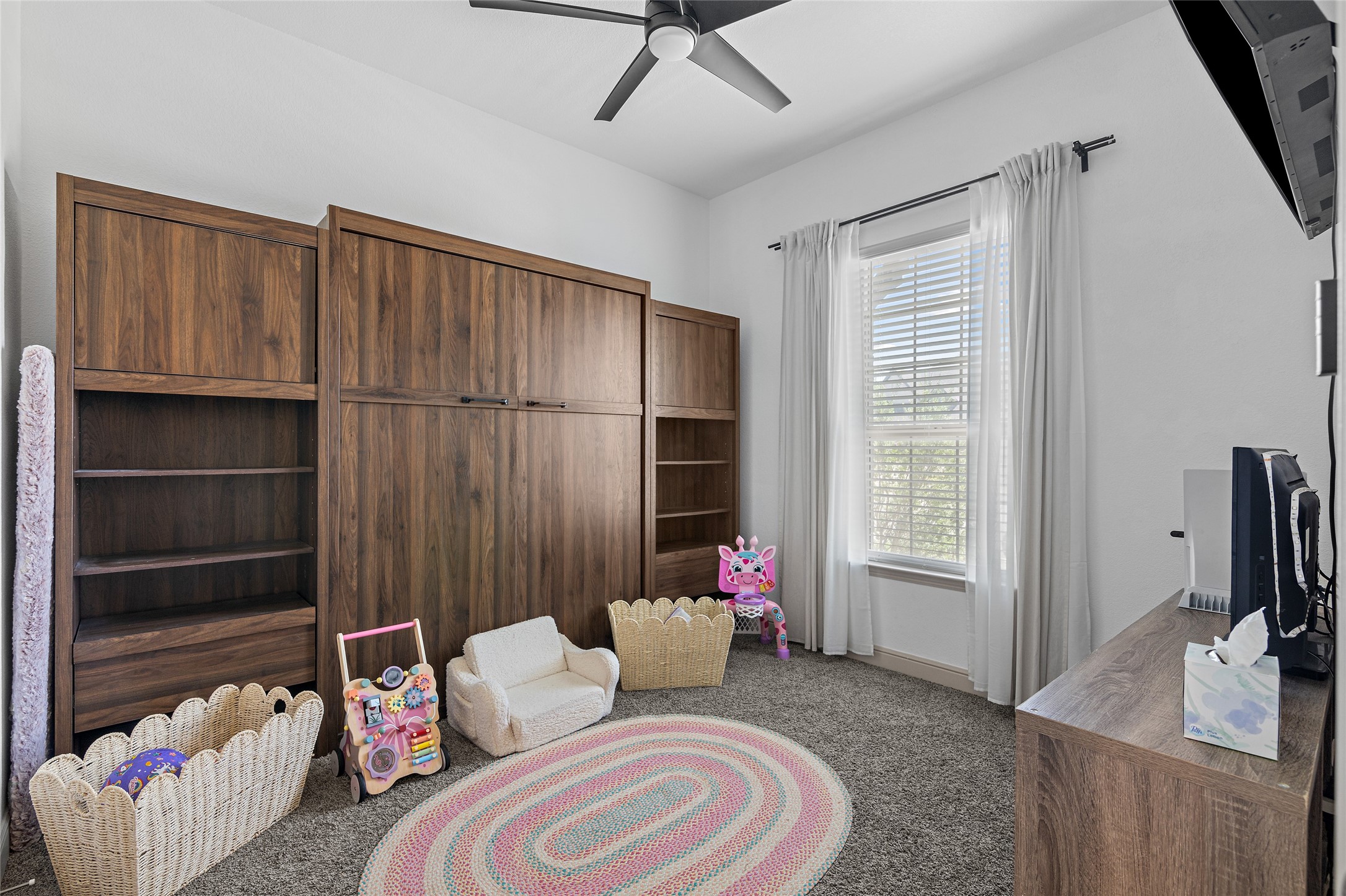 5621 Clara Court