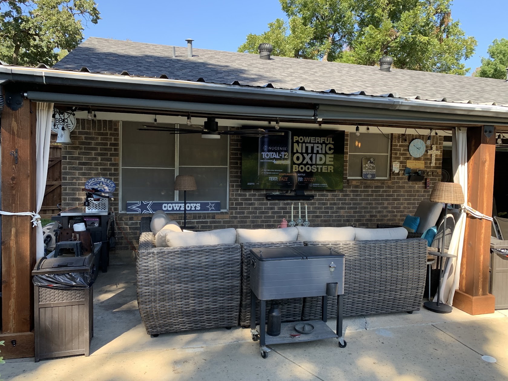 1129 Henson