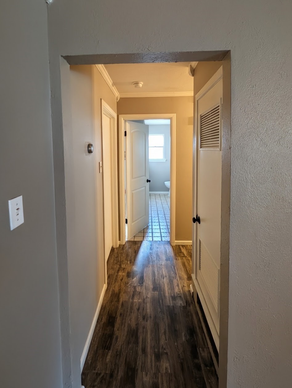 1129 Henson