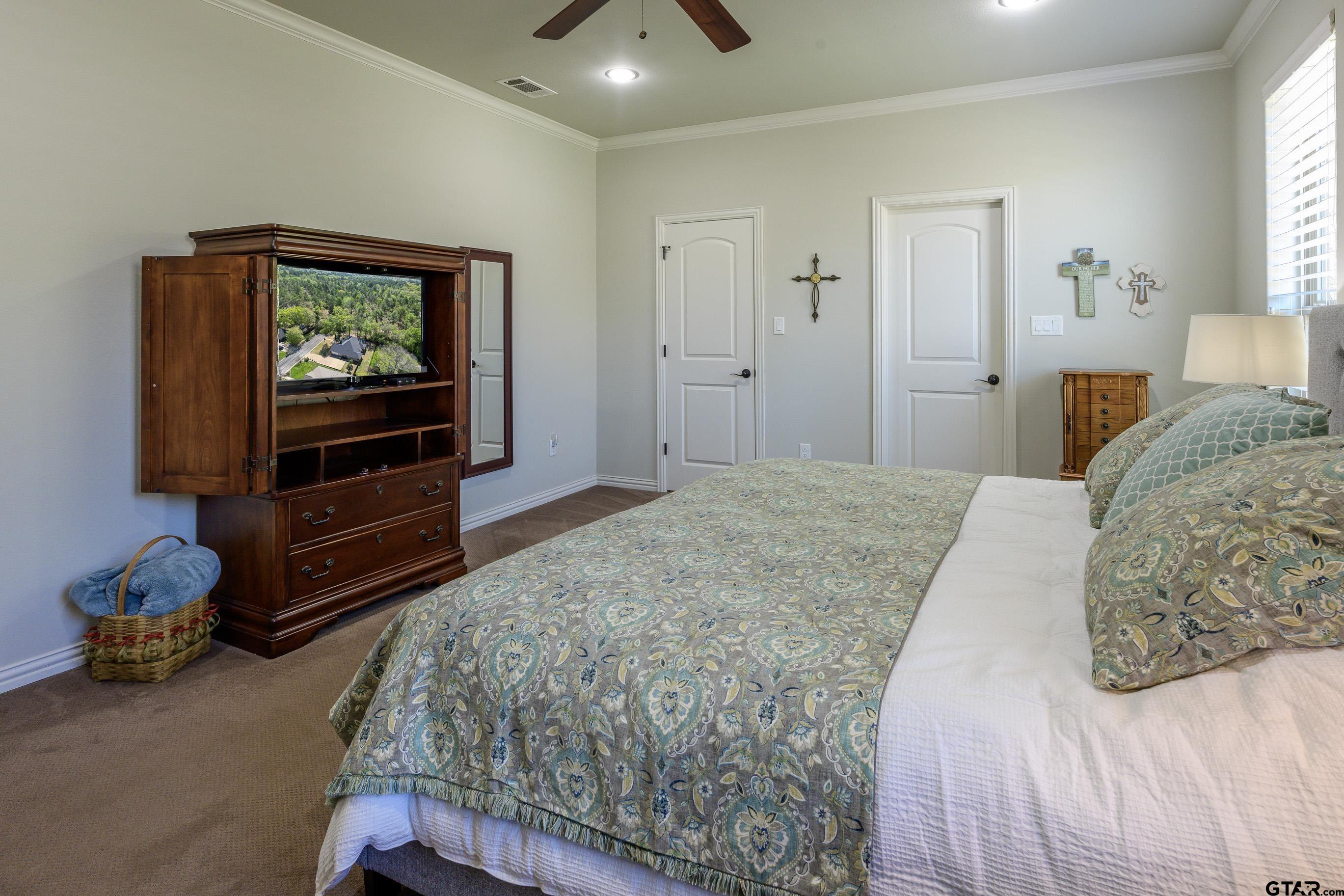 2088 Old Oak