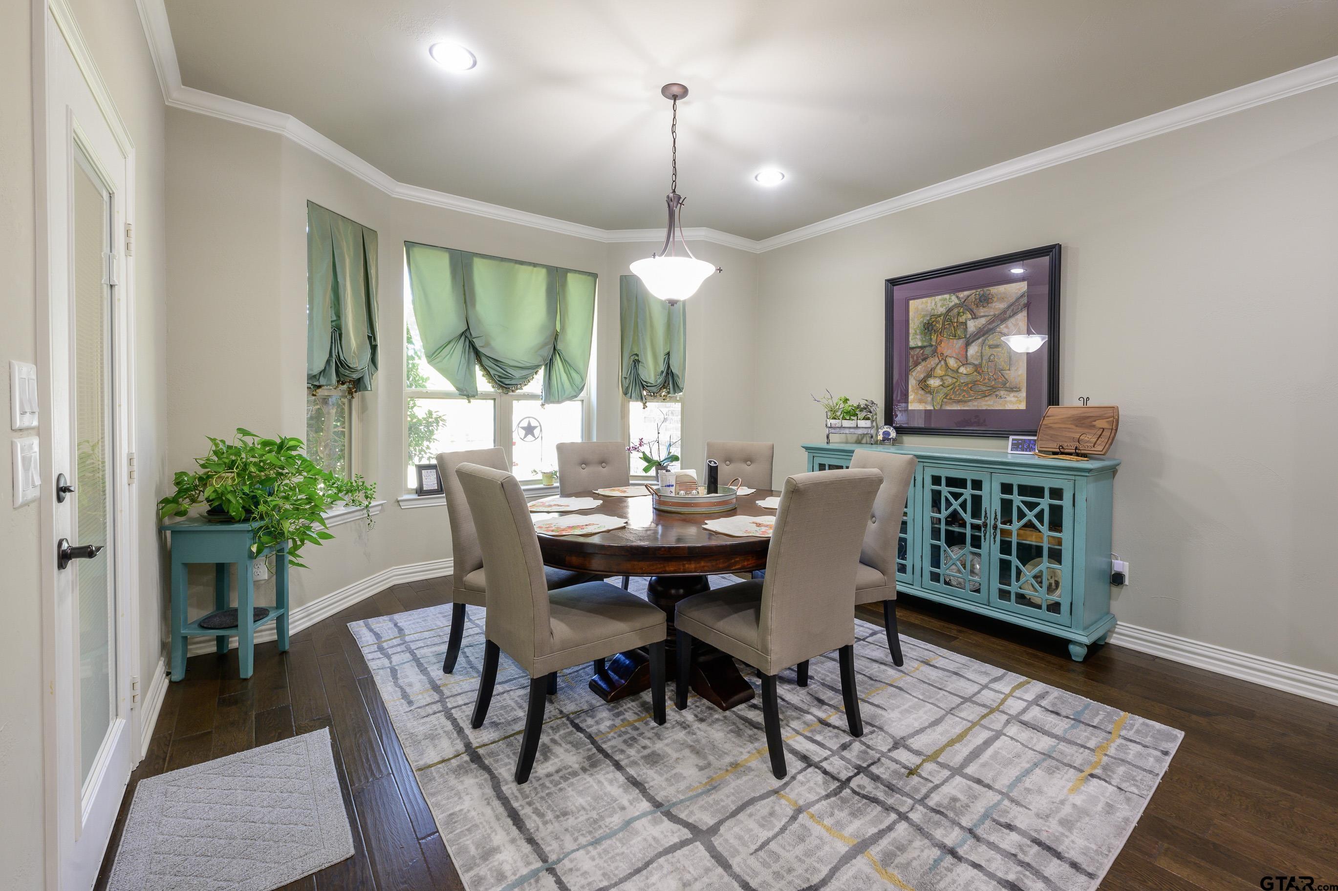2088 Old Oak