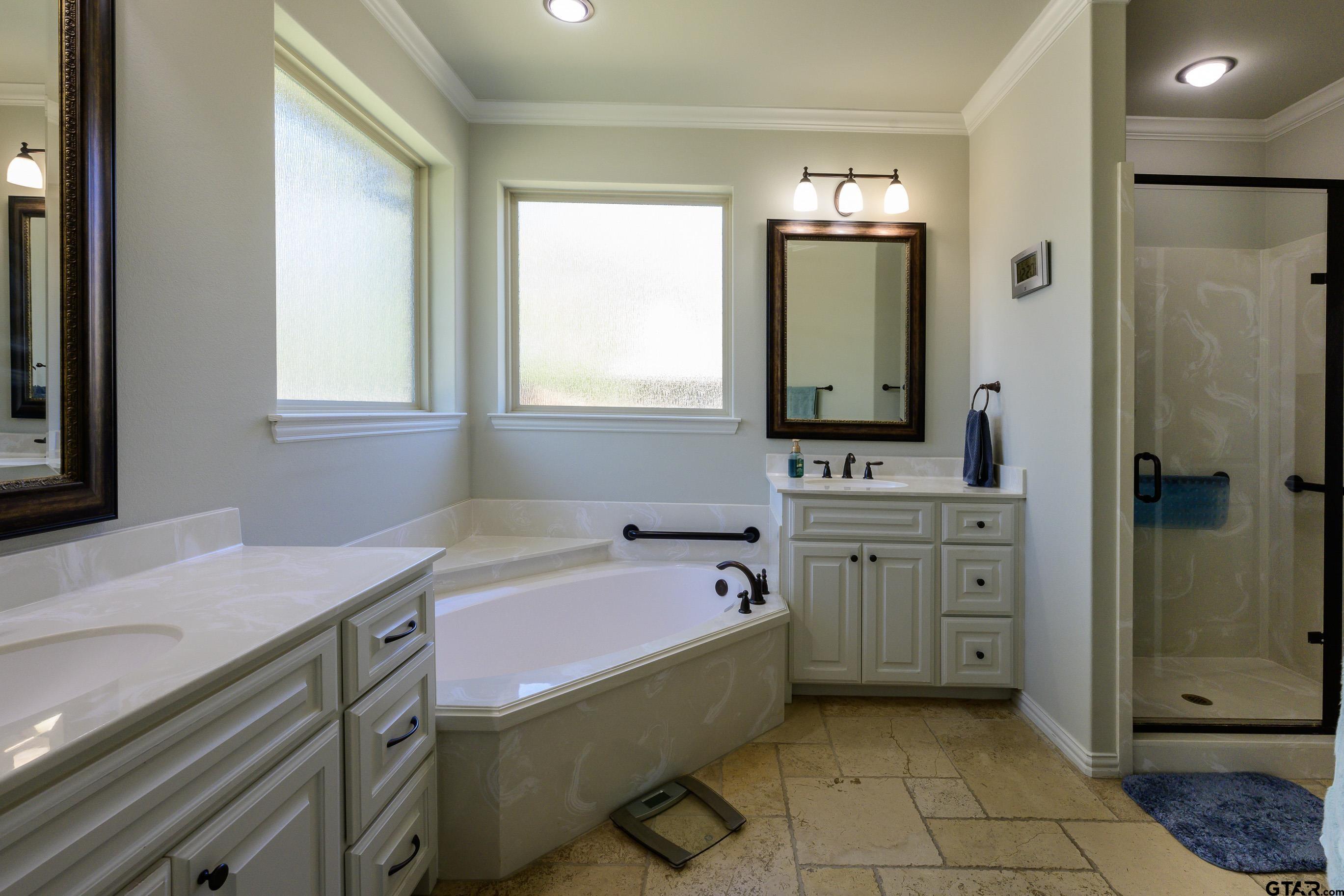 2088 Old Oak
