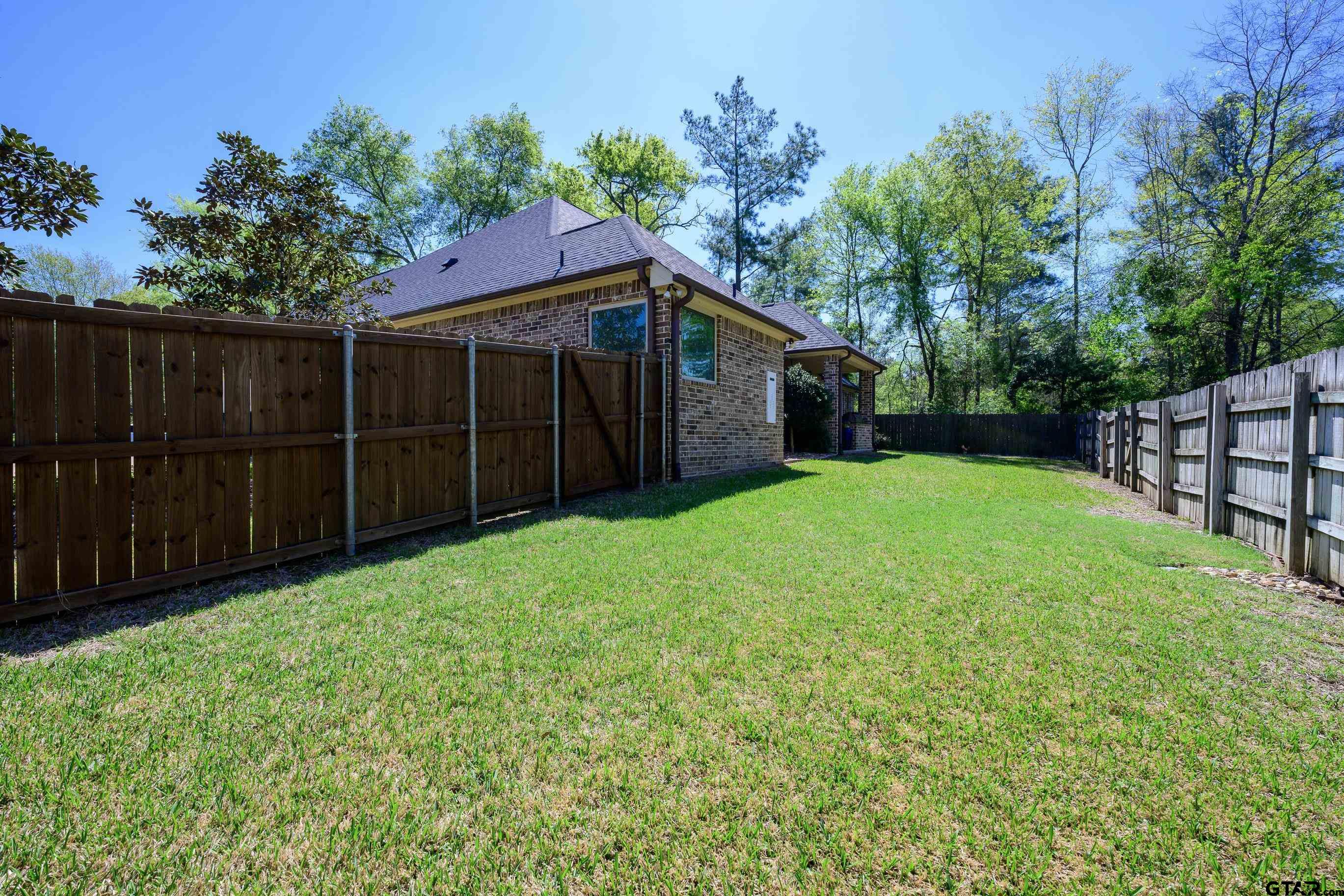 2088 Old Oak