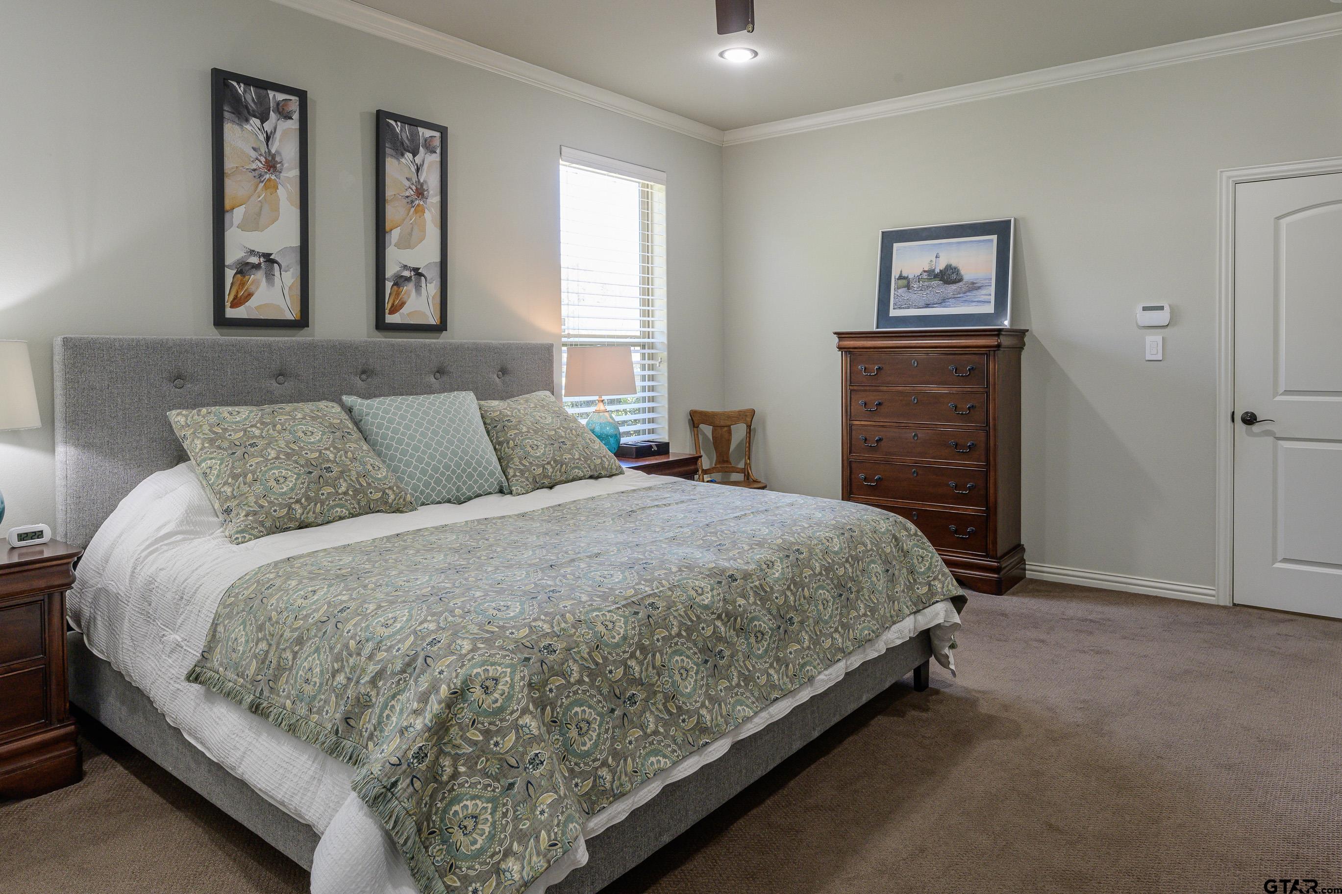 2088 Old Oak