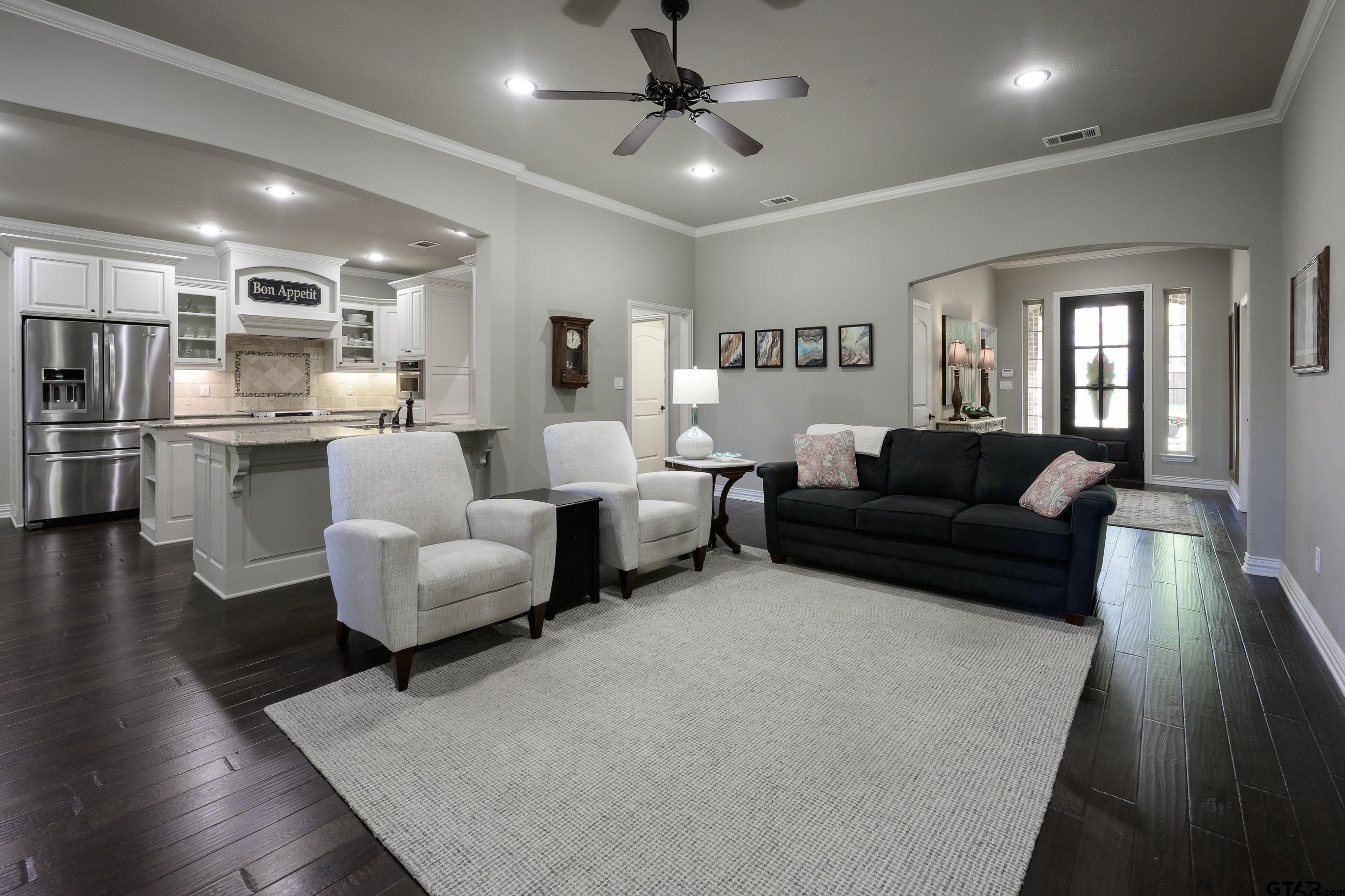 2088 Old Oak
