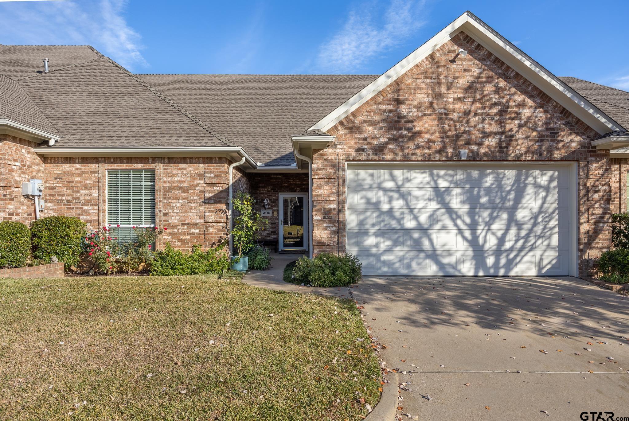 2418 Homestead