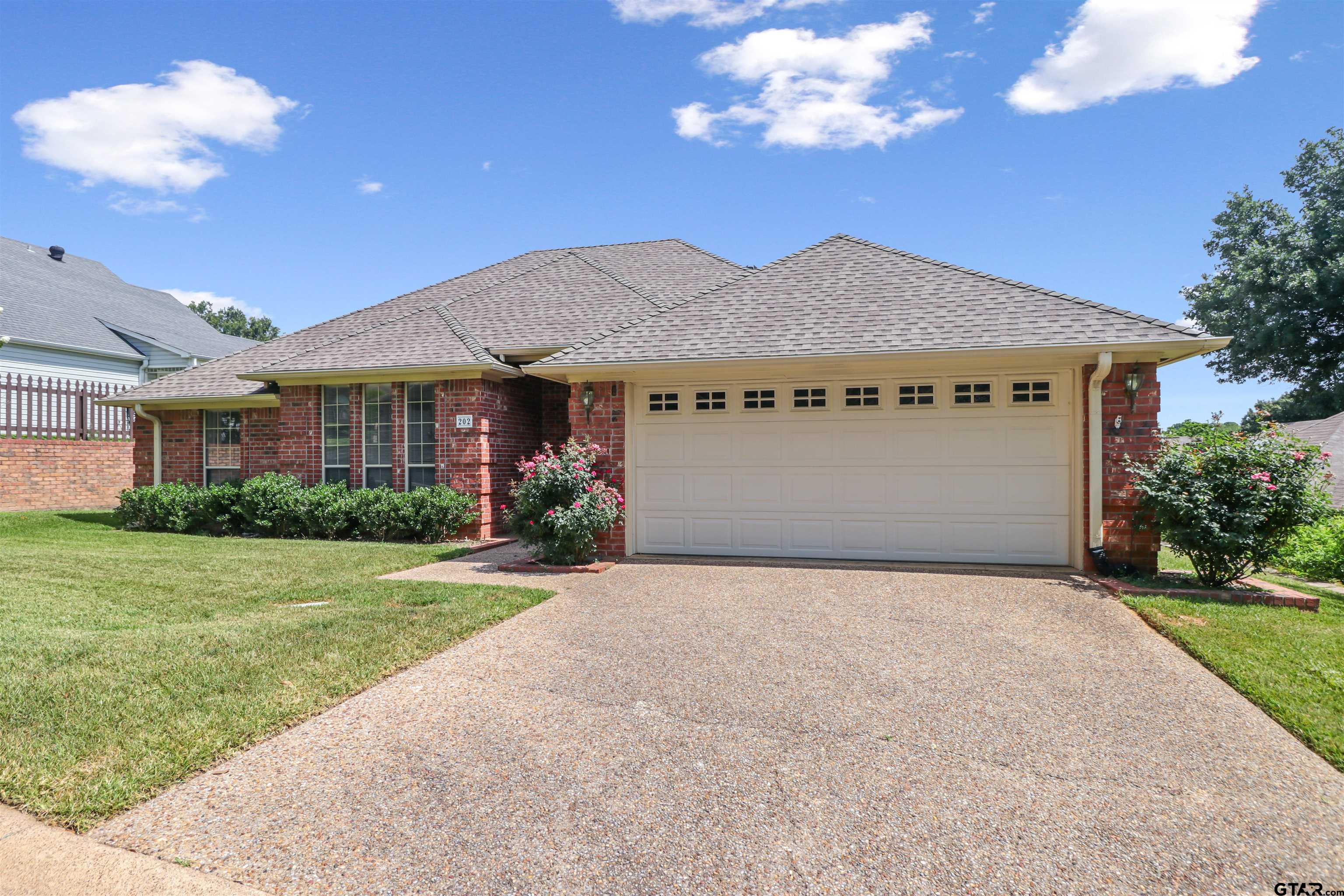 202 Lansdowne Terrace