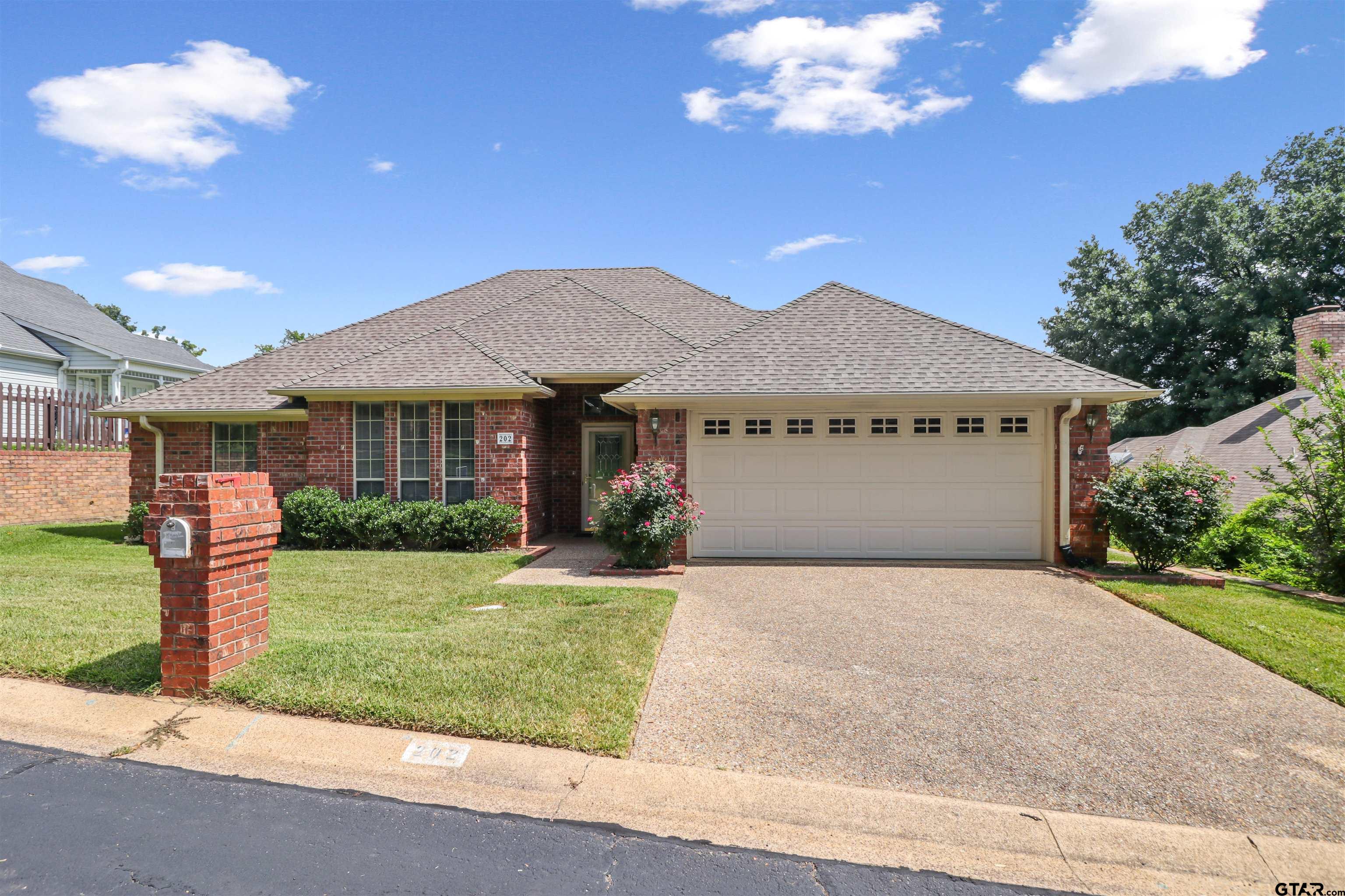 202 Lansdowne Terrace