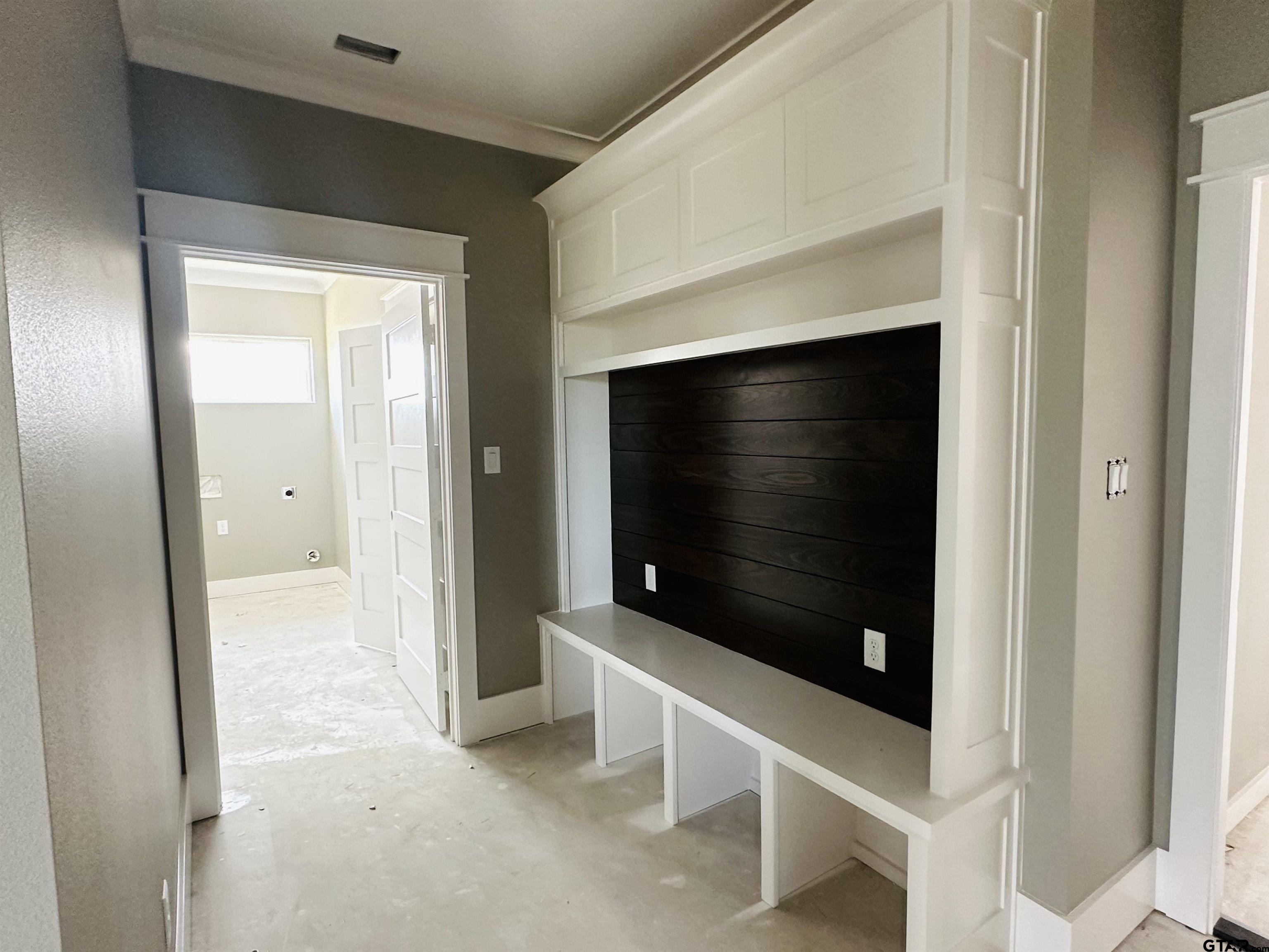 16332 Market Ct