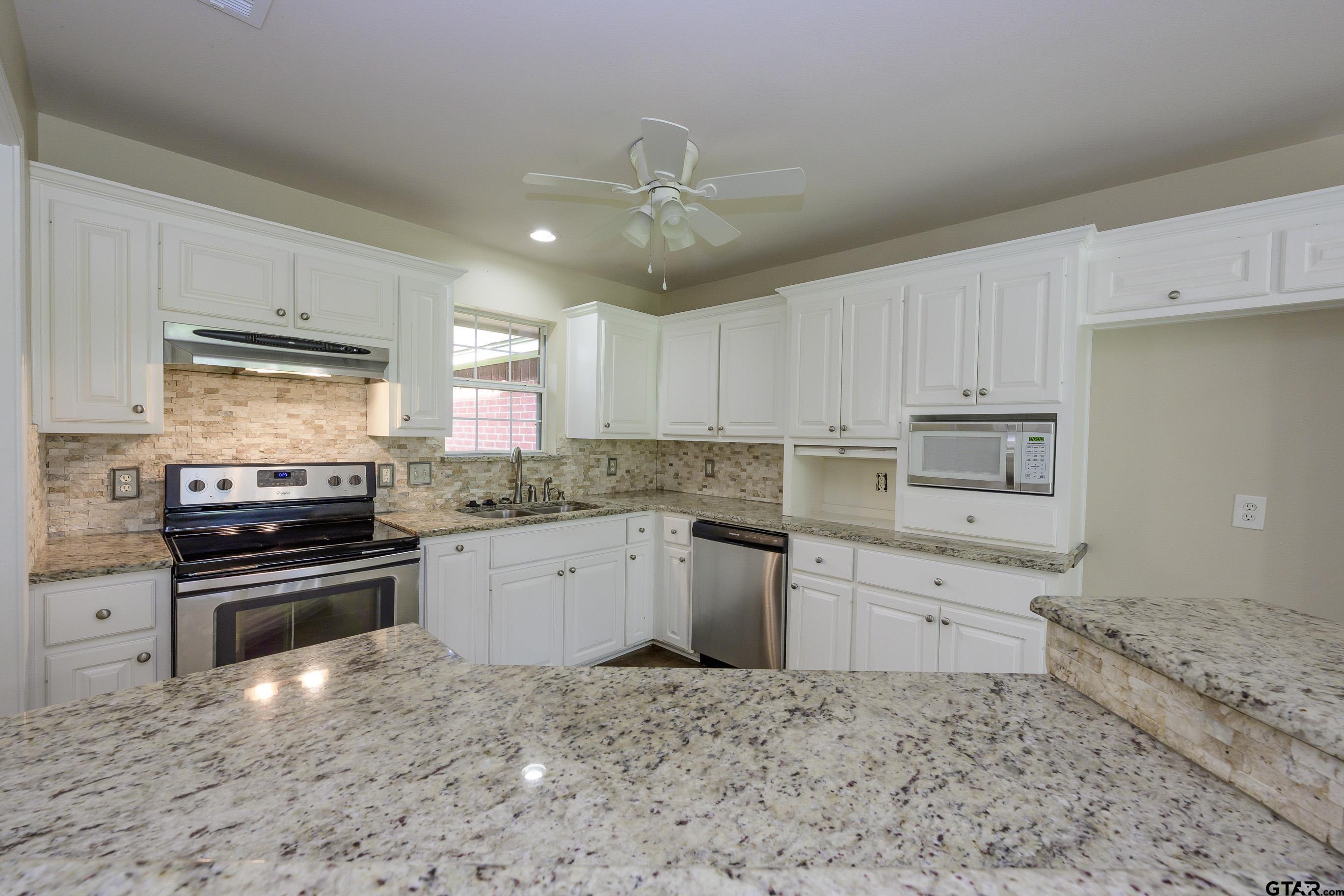 19058 County Road 2111