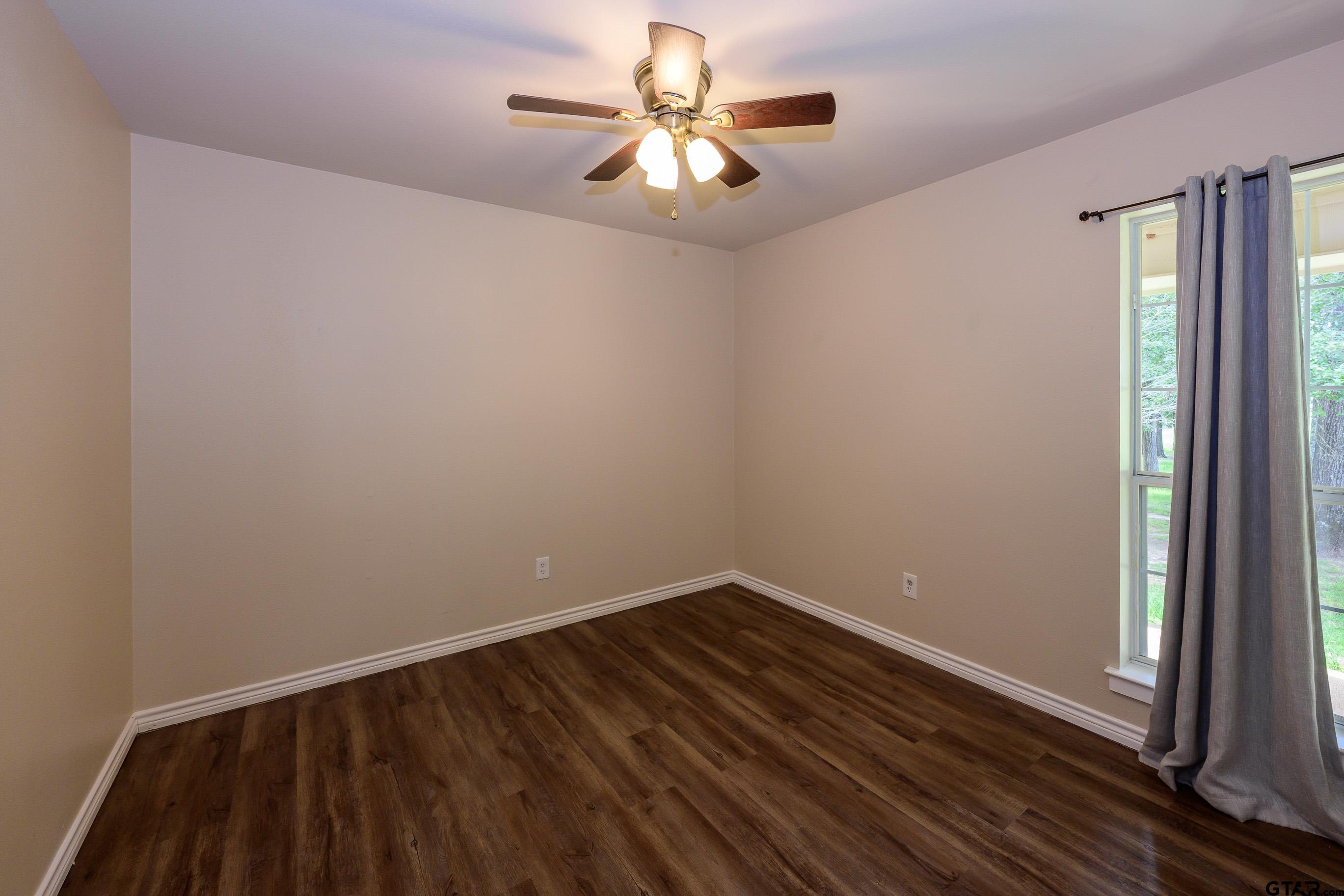 19058 County Road 2111