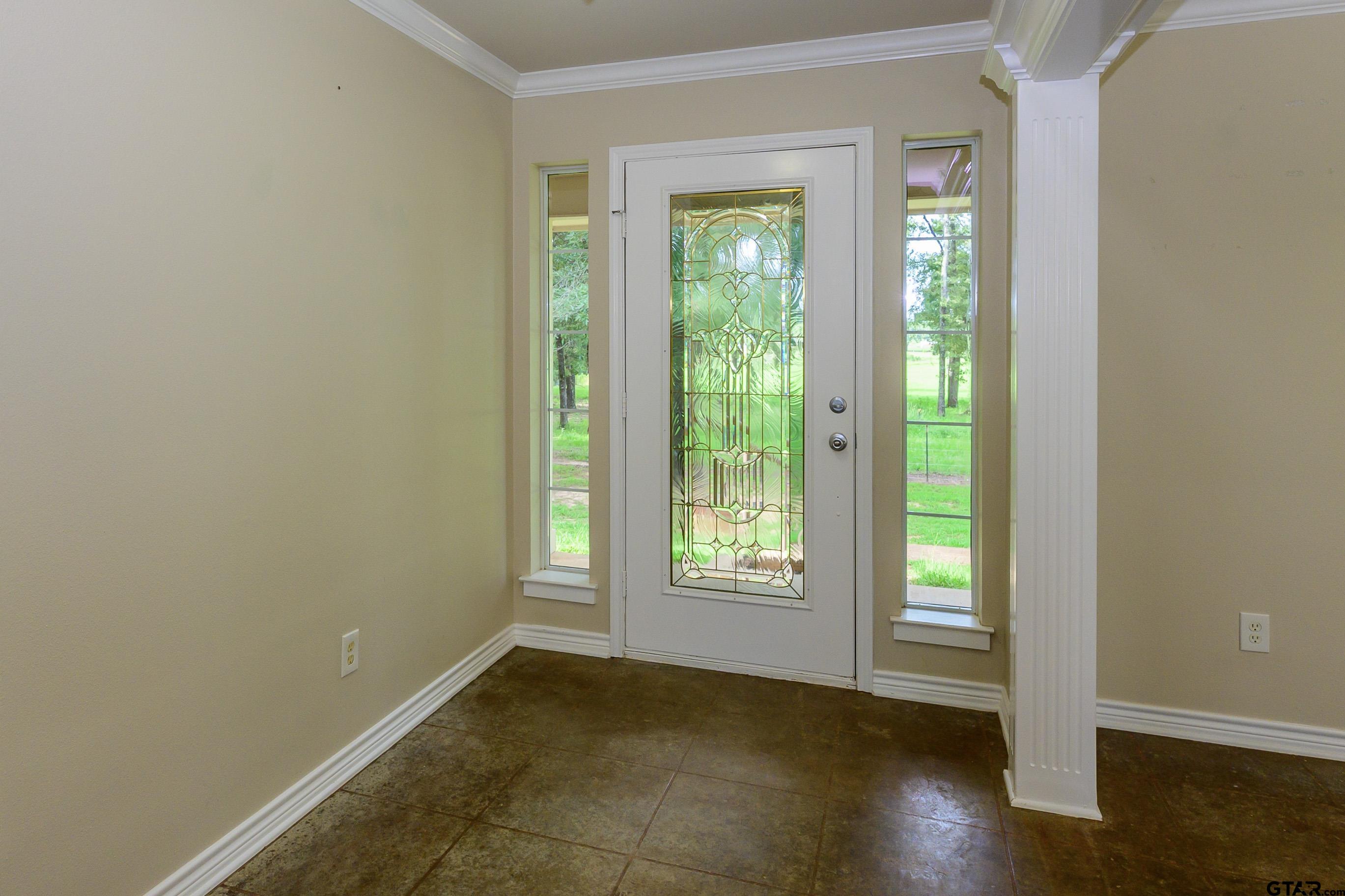 19058 County Road 2111