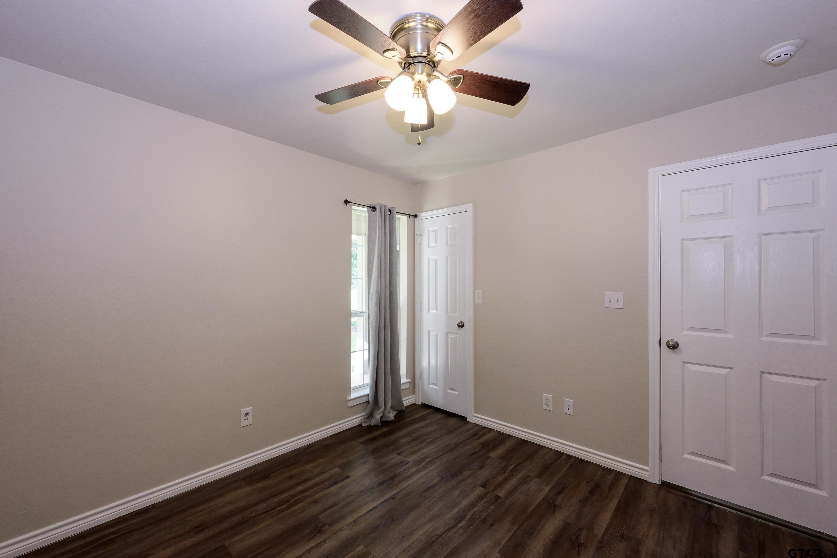 19058 County Road 2111