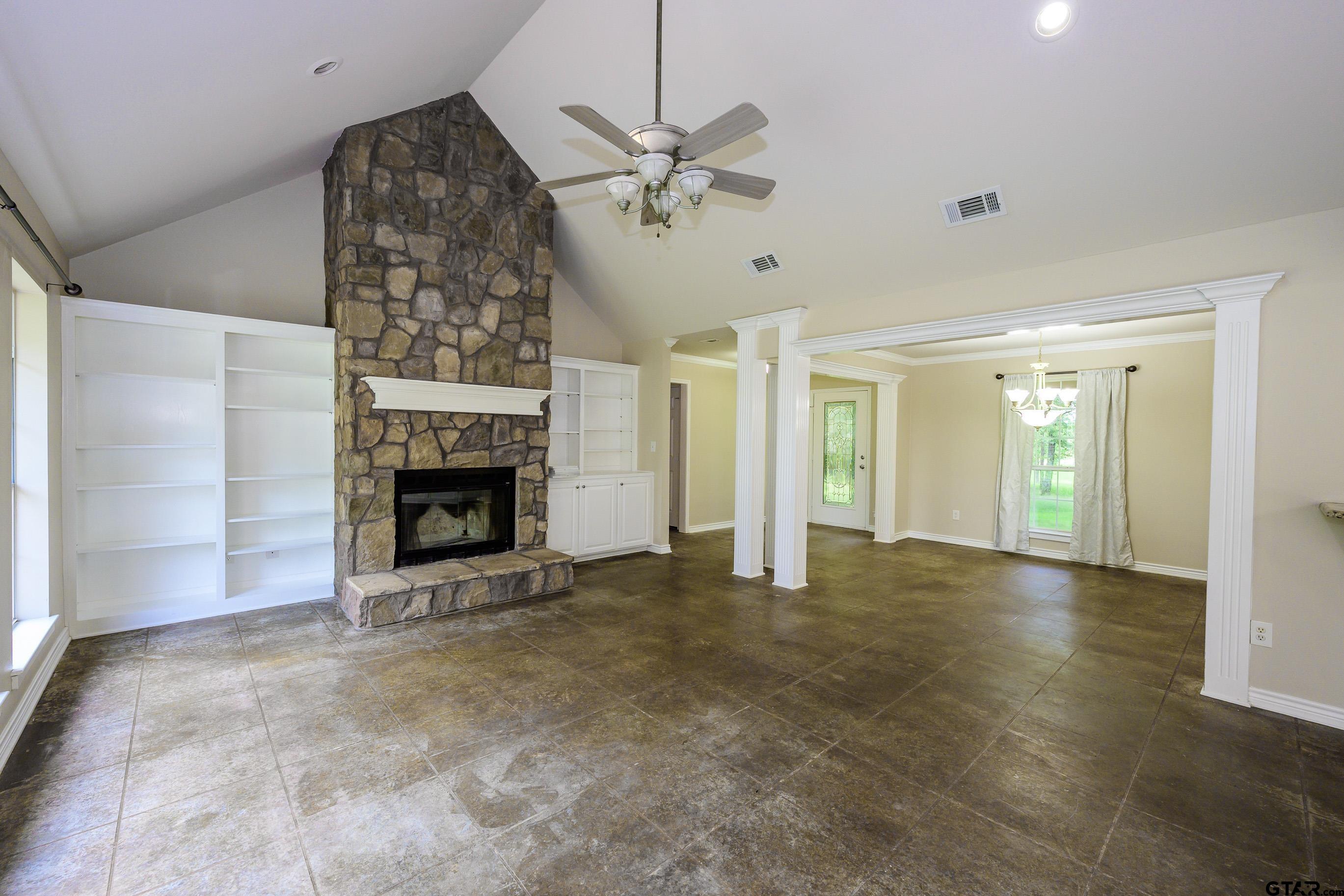19058 County Road 2111