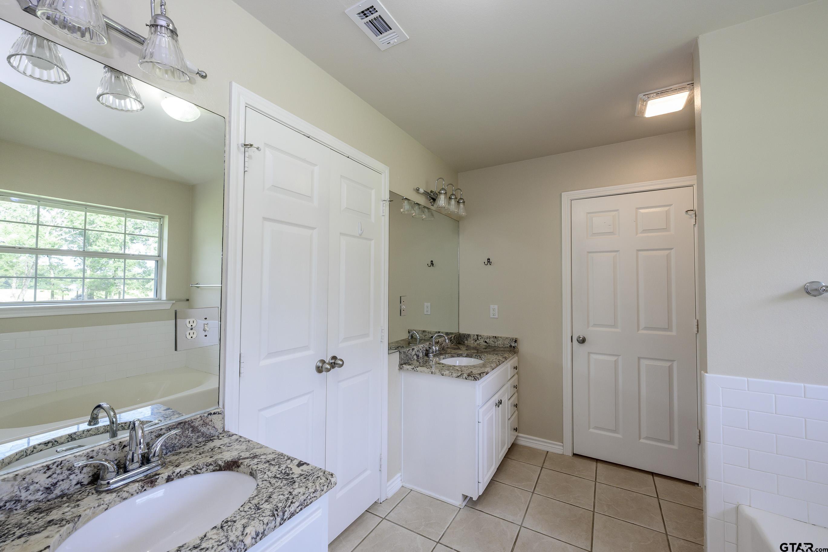 19058 County Road 2111