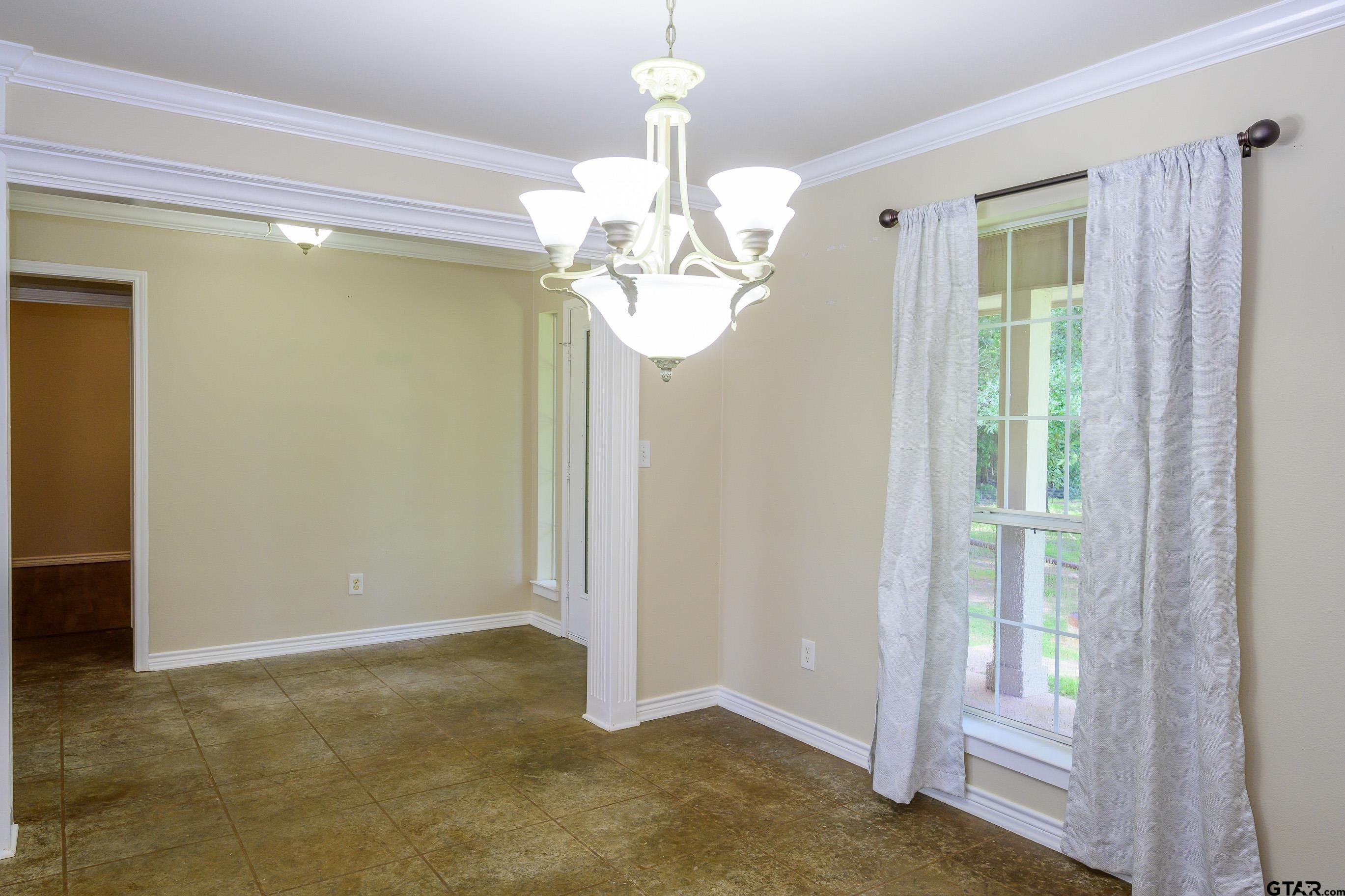 19058 County Road 2111