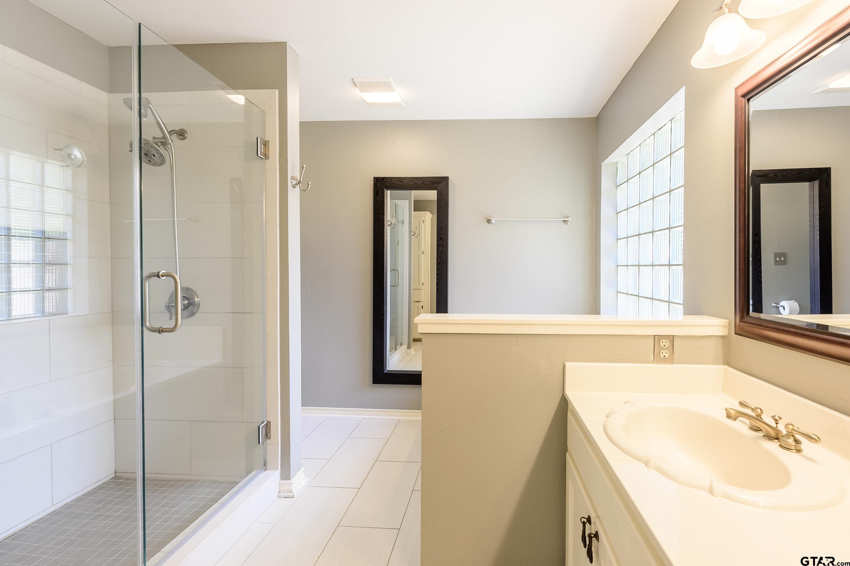 18295 Stillwood
