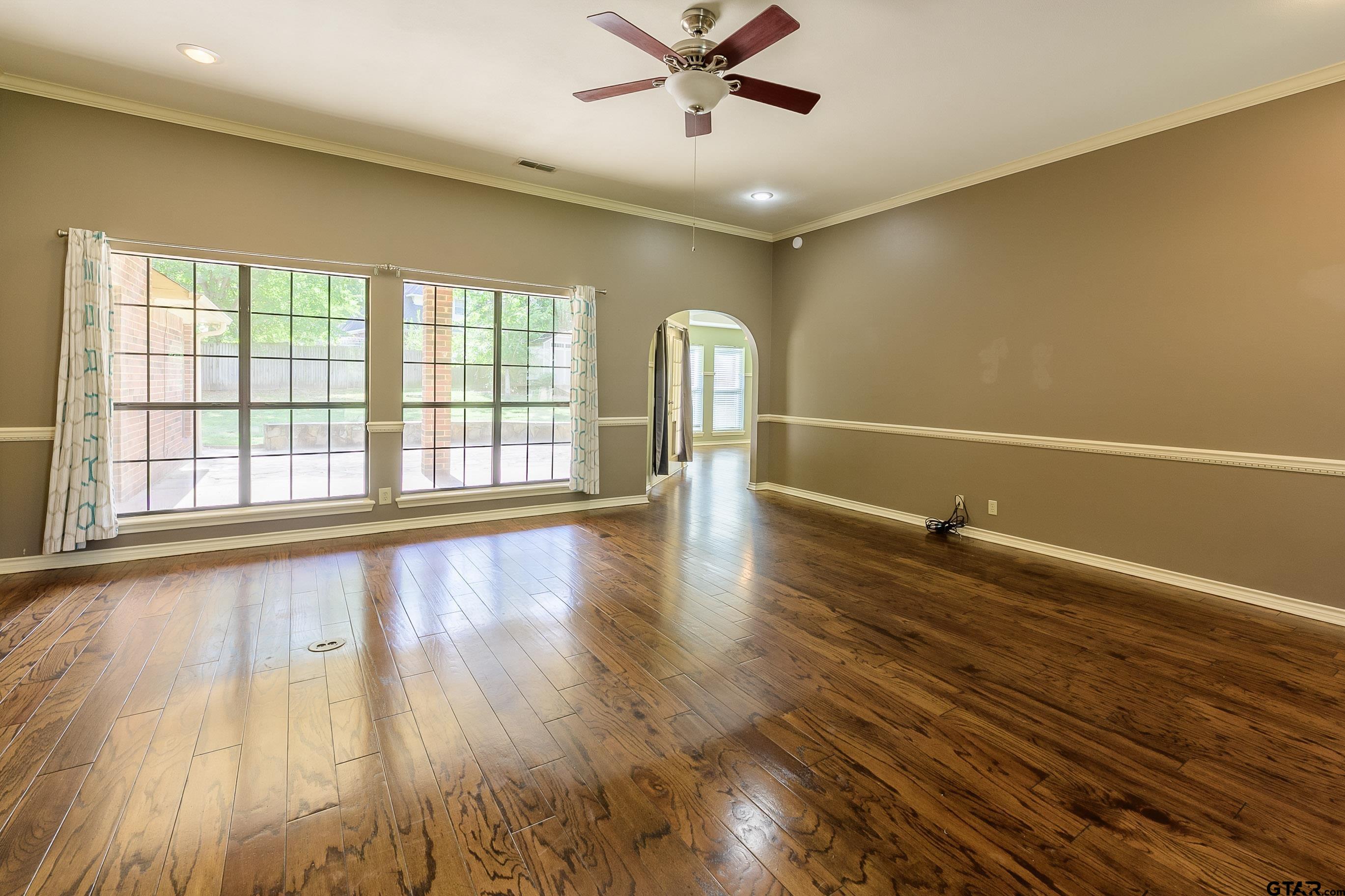 18295 Stillwood