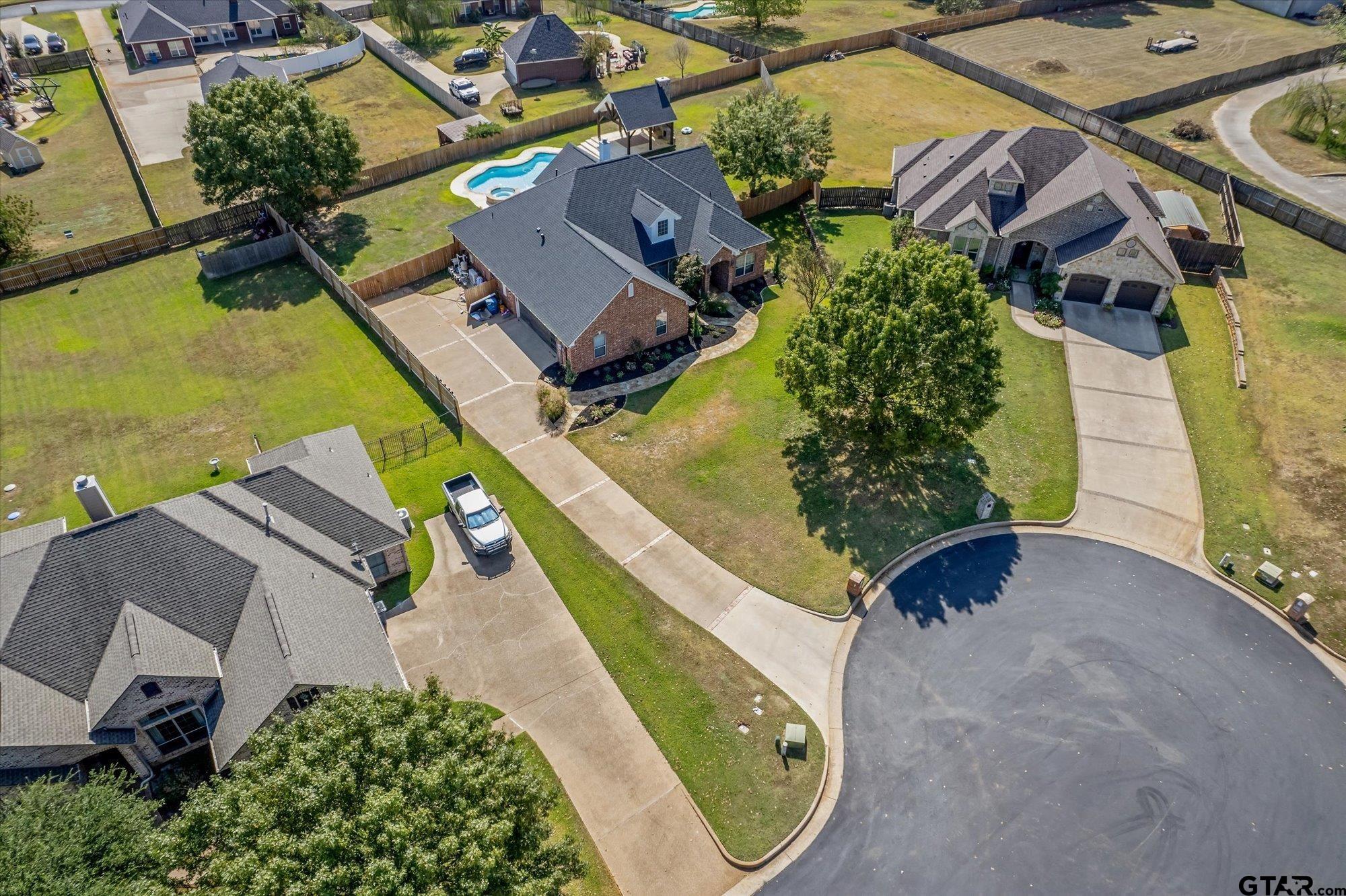 202 Pecan Park Dr.