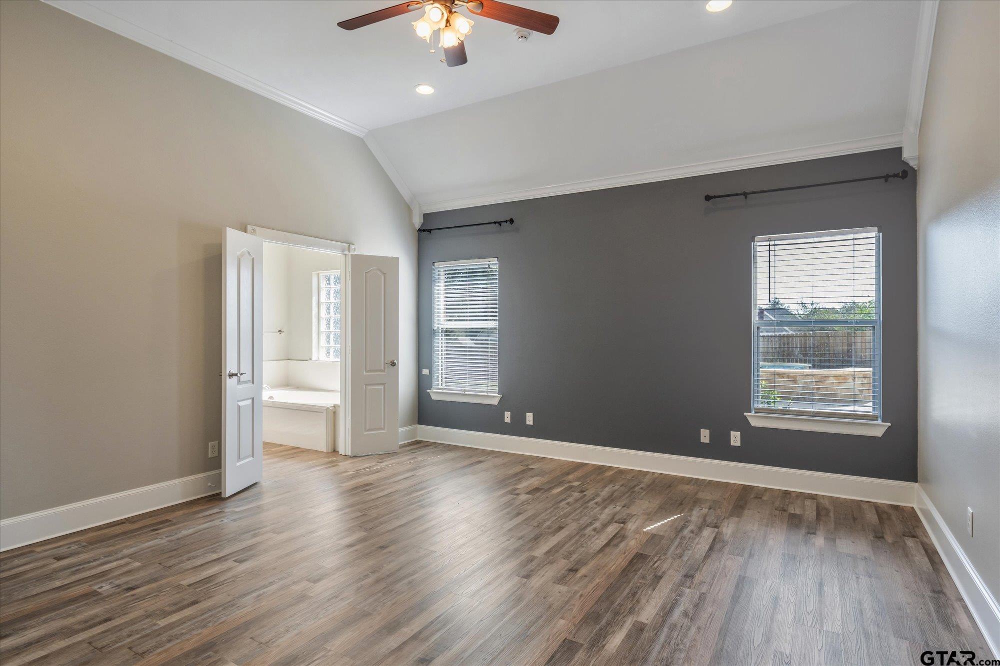 202 Pecan Park Dr.