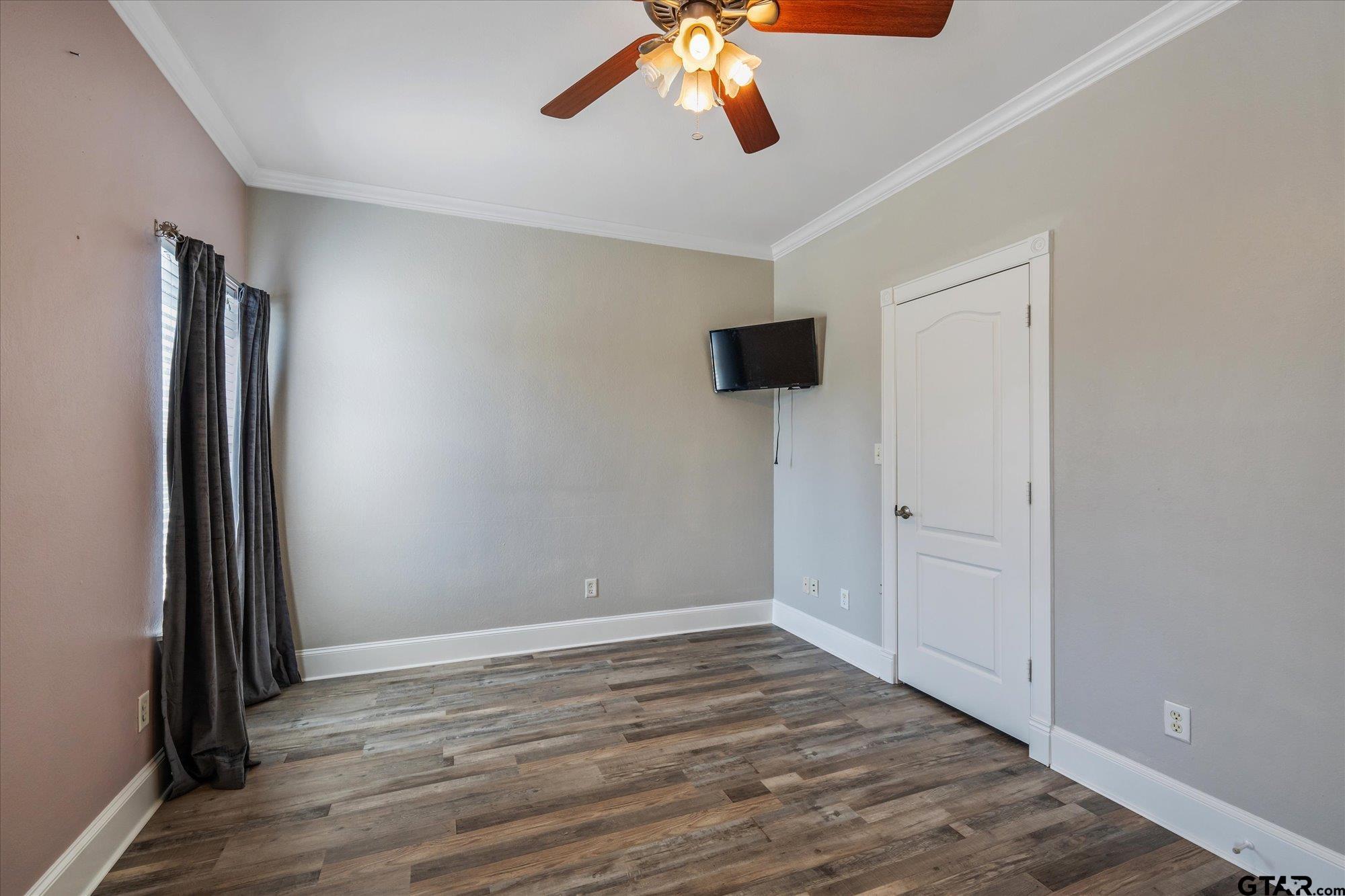 202 Pecan Park Dr.
