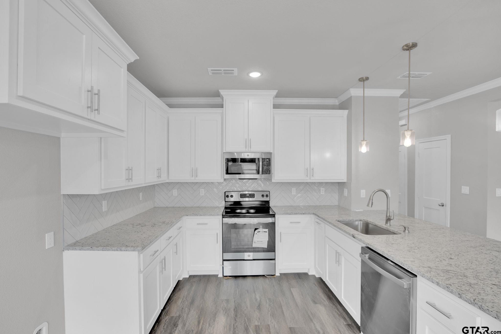 1212 McCurley Dr