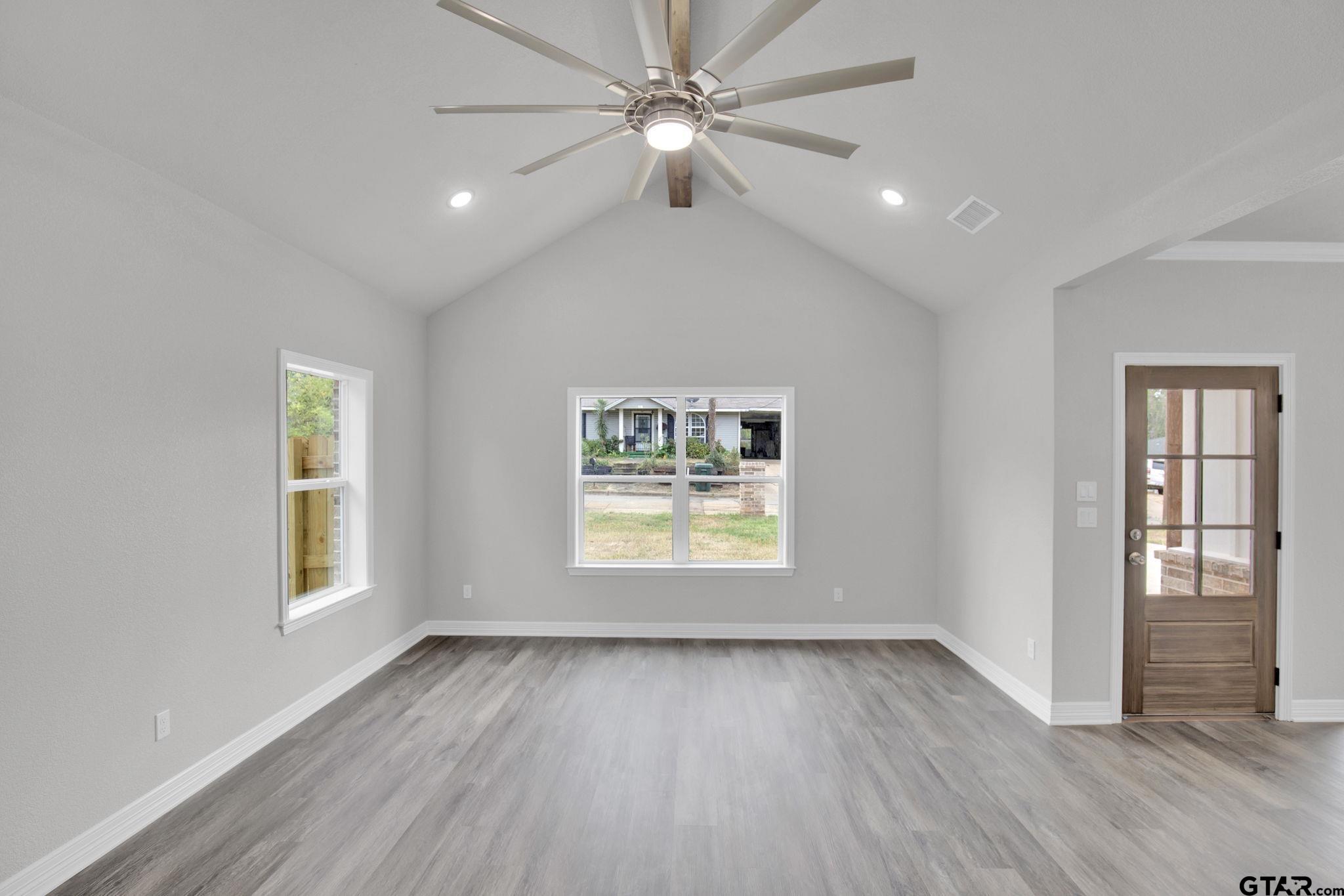 1212 McCurley Dr