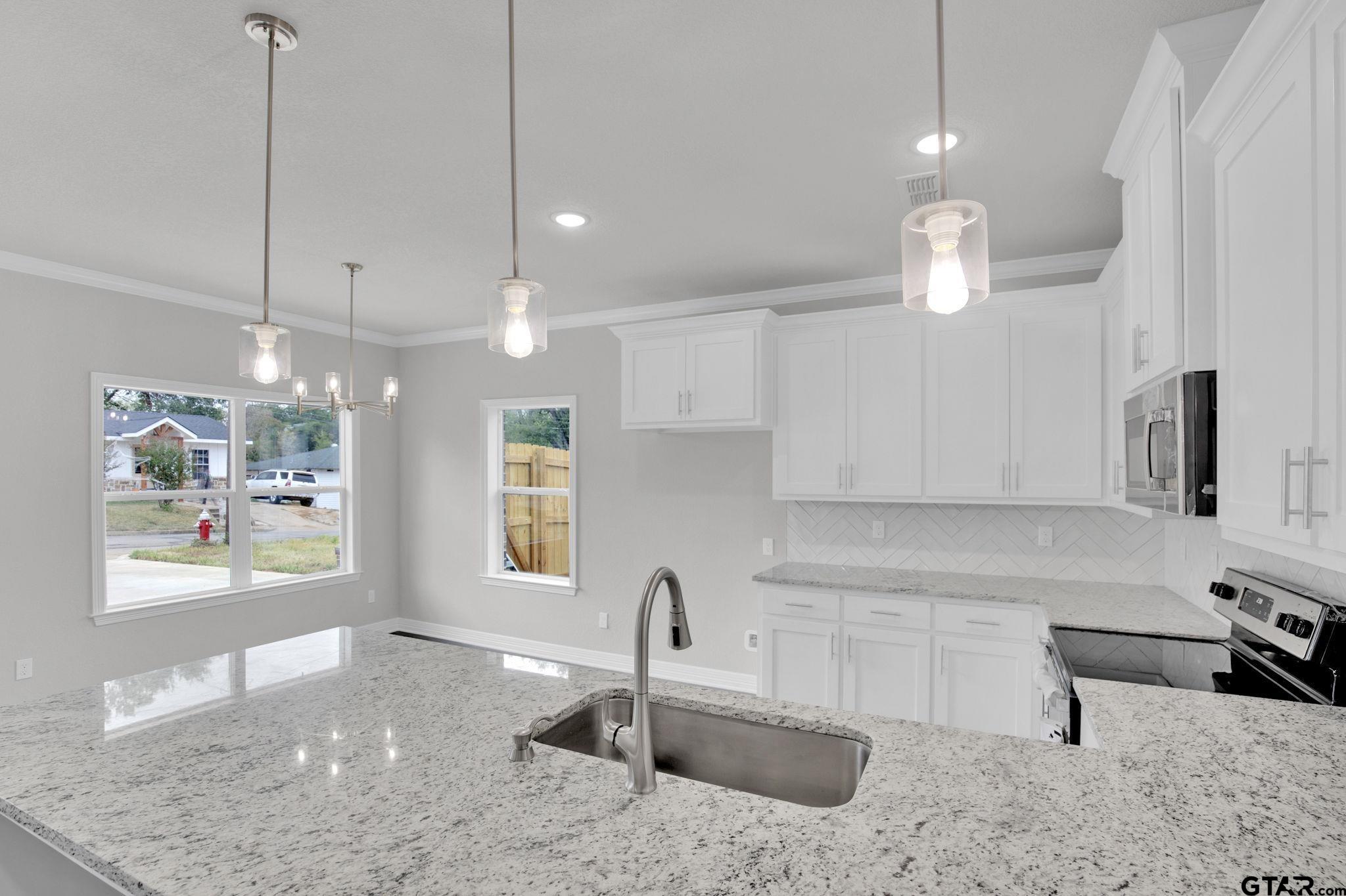 1212 McCurley Dr