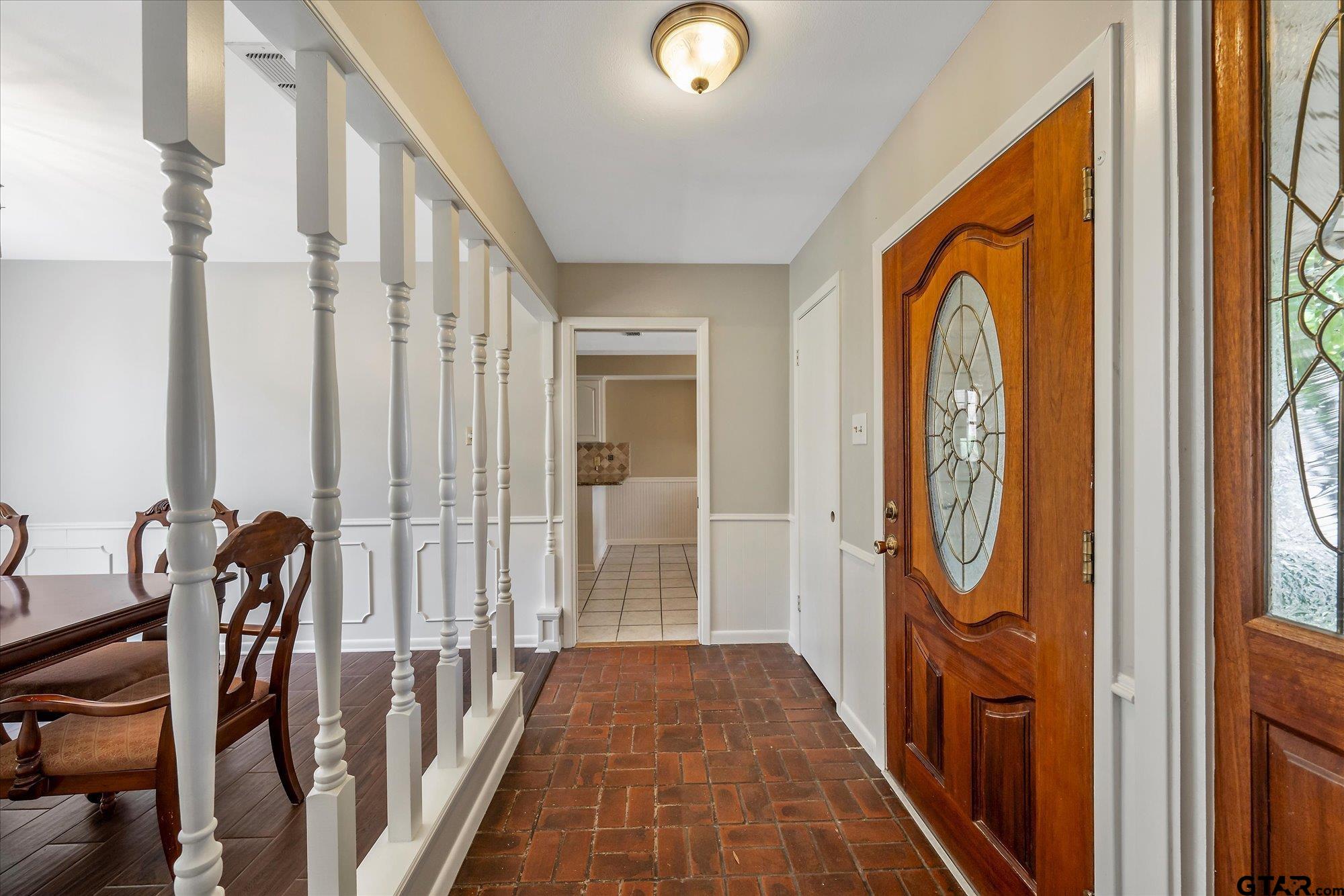 247 N Bay