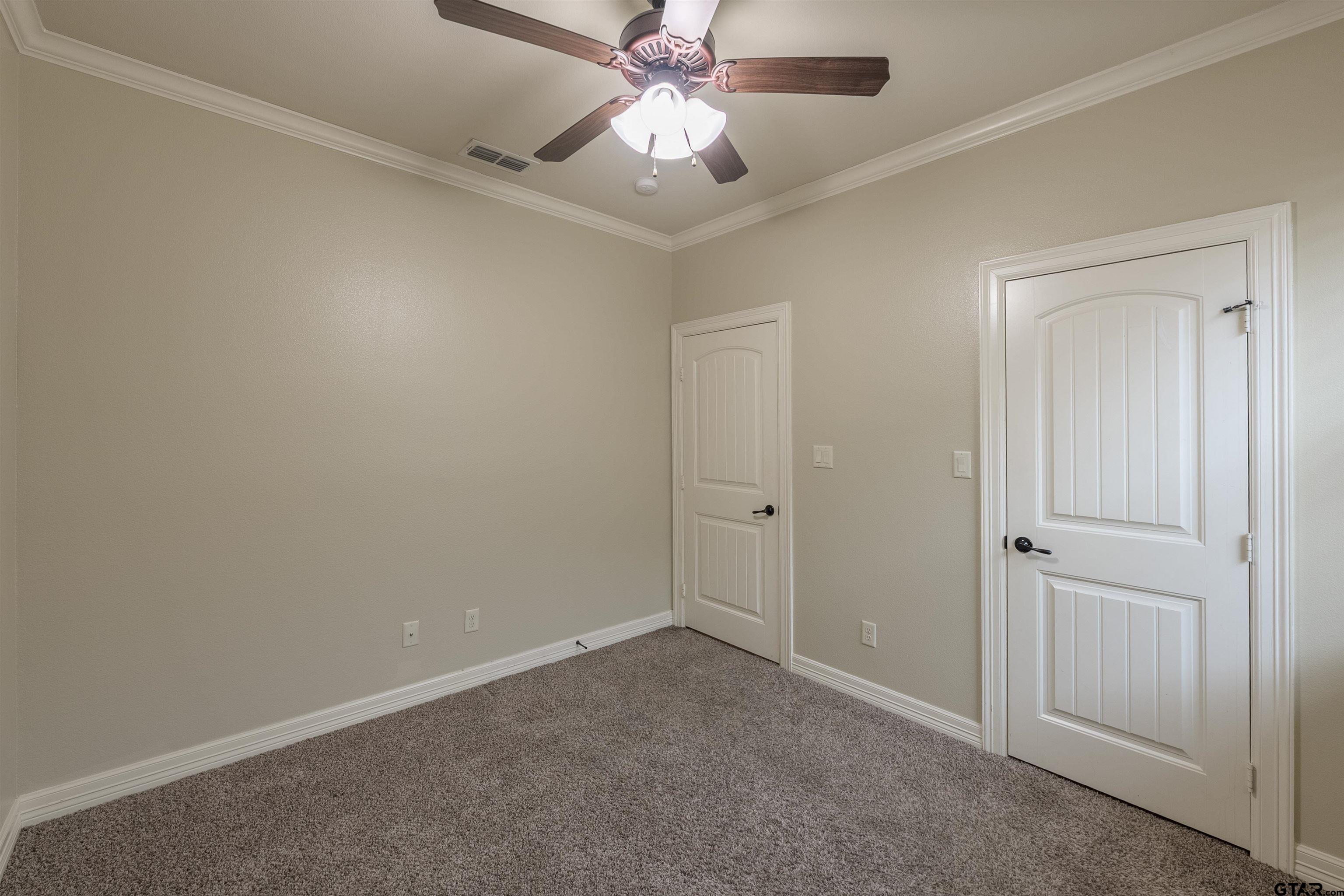 7364 Flat Rock