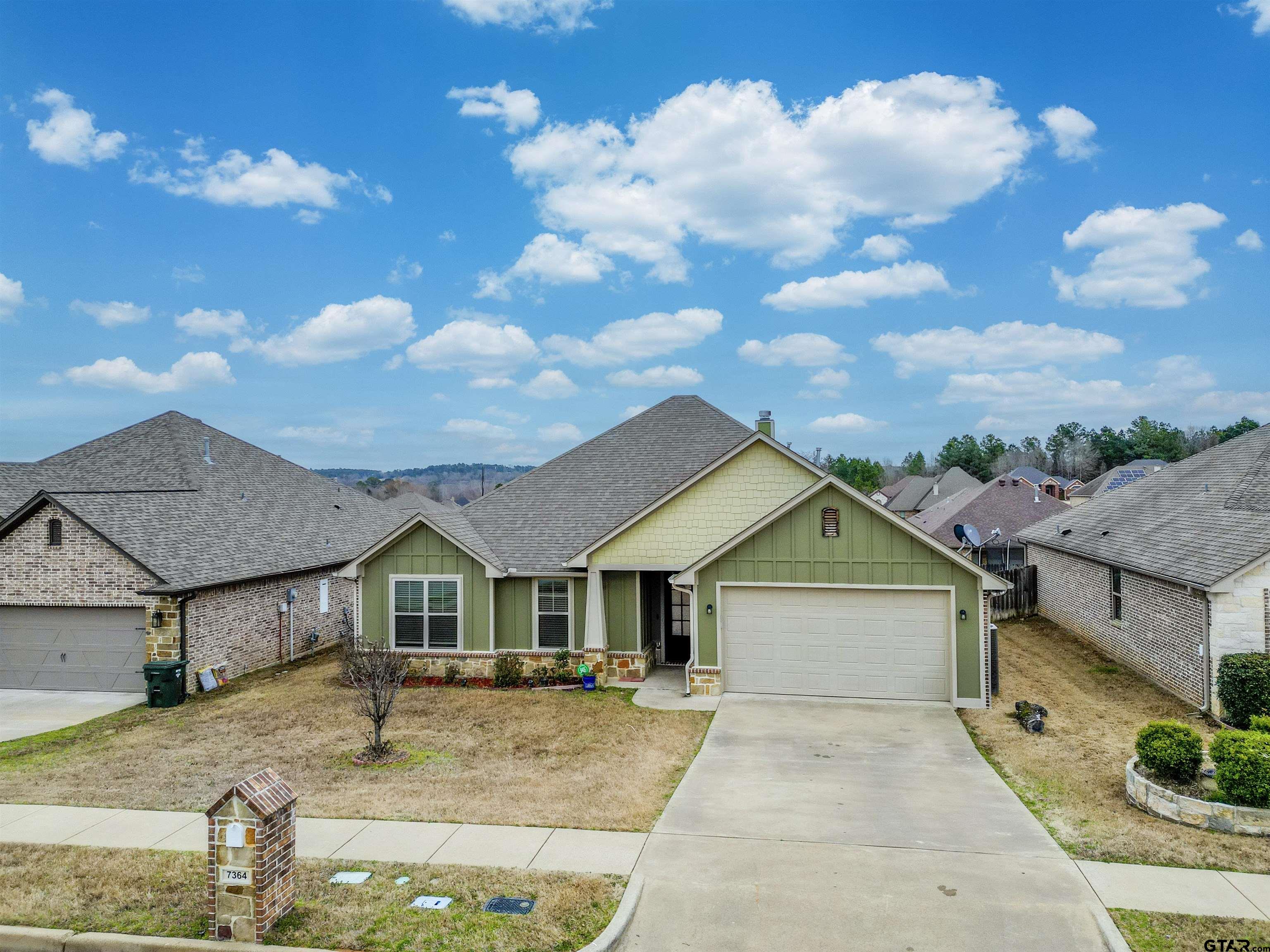 7364 Flat Rock