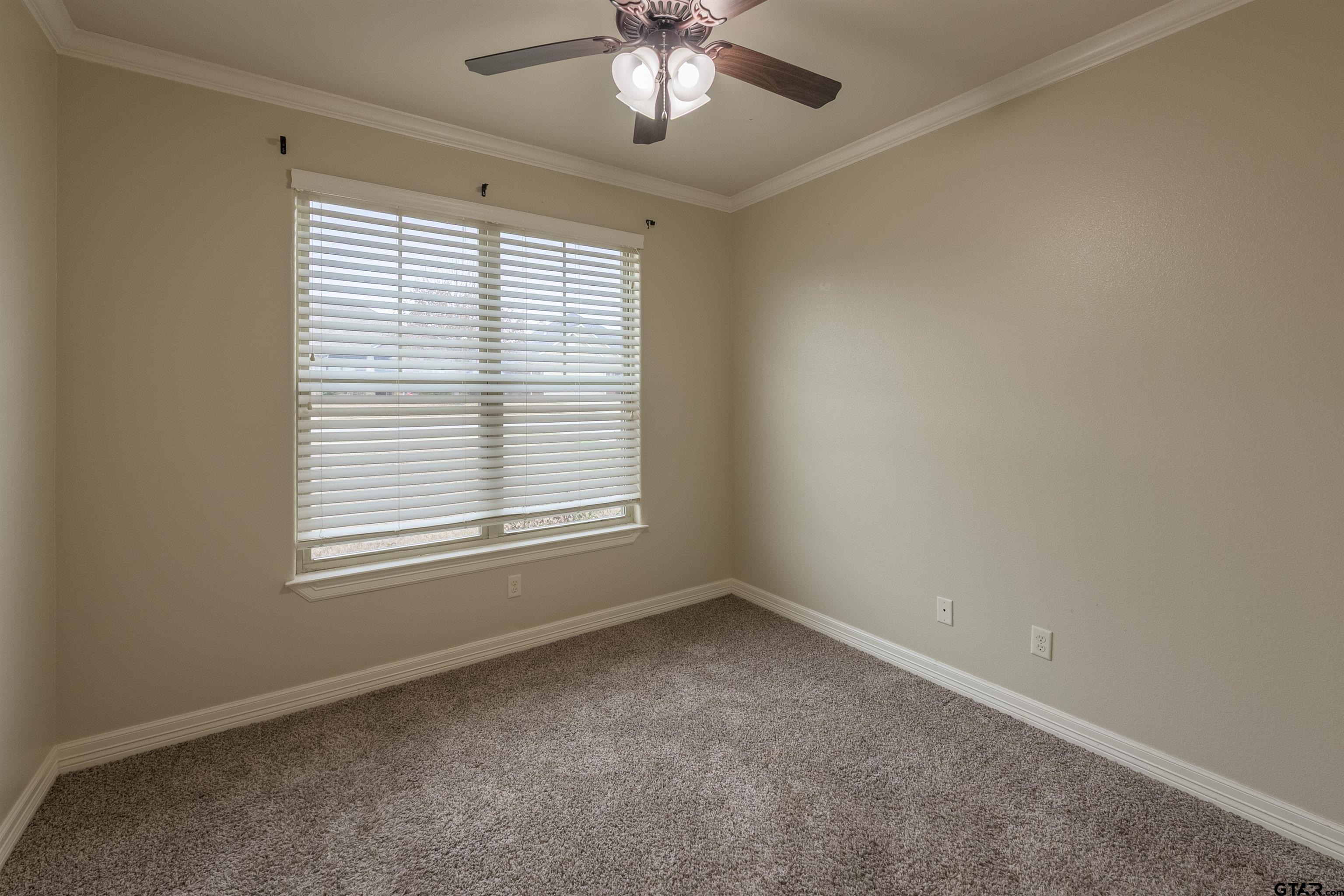7364 Flat Rock