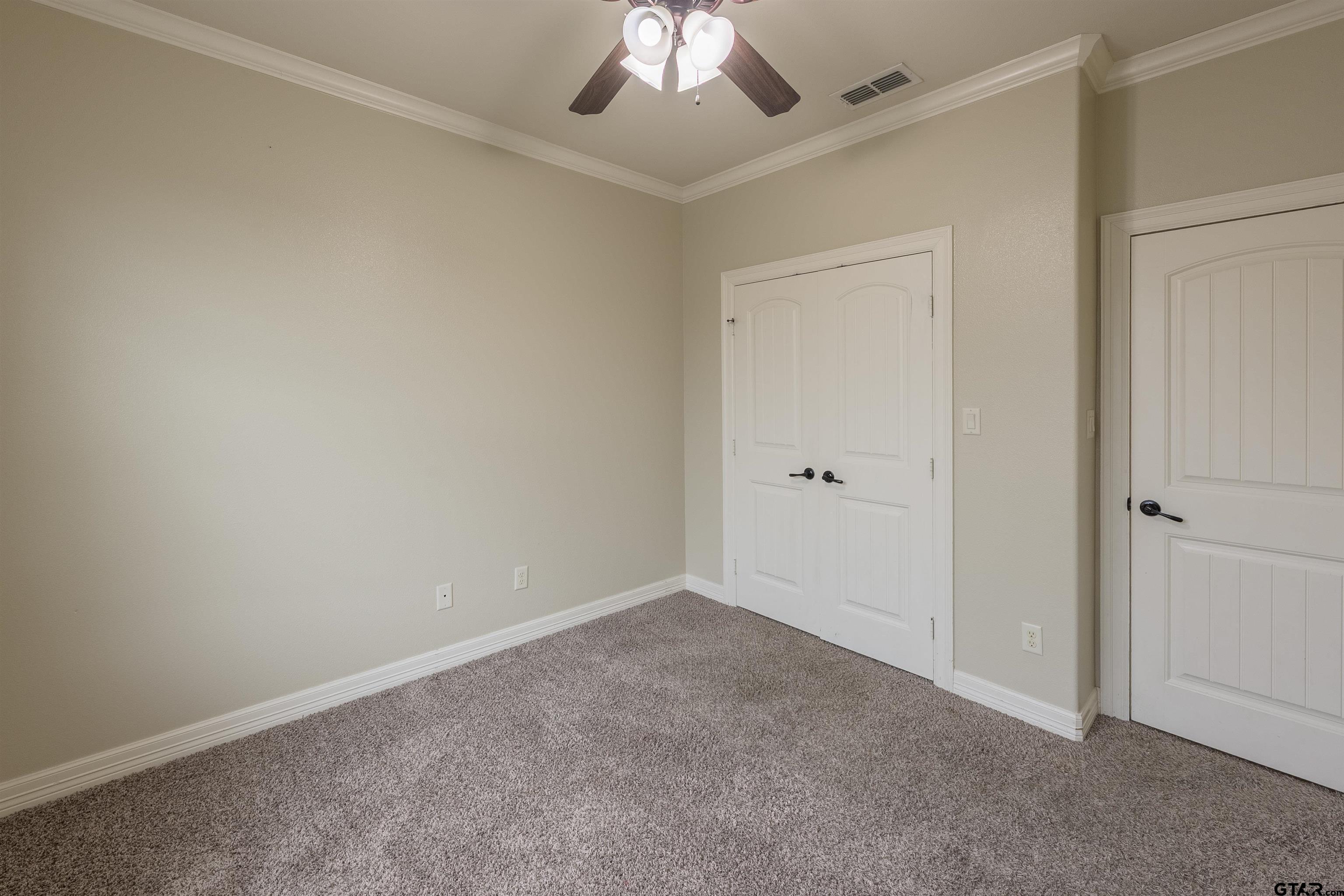 7364 Flat Rock