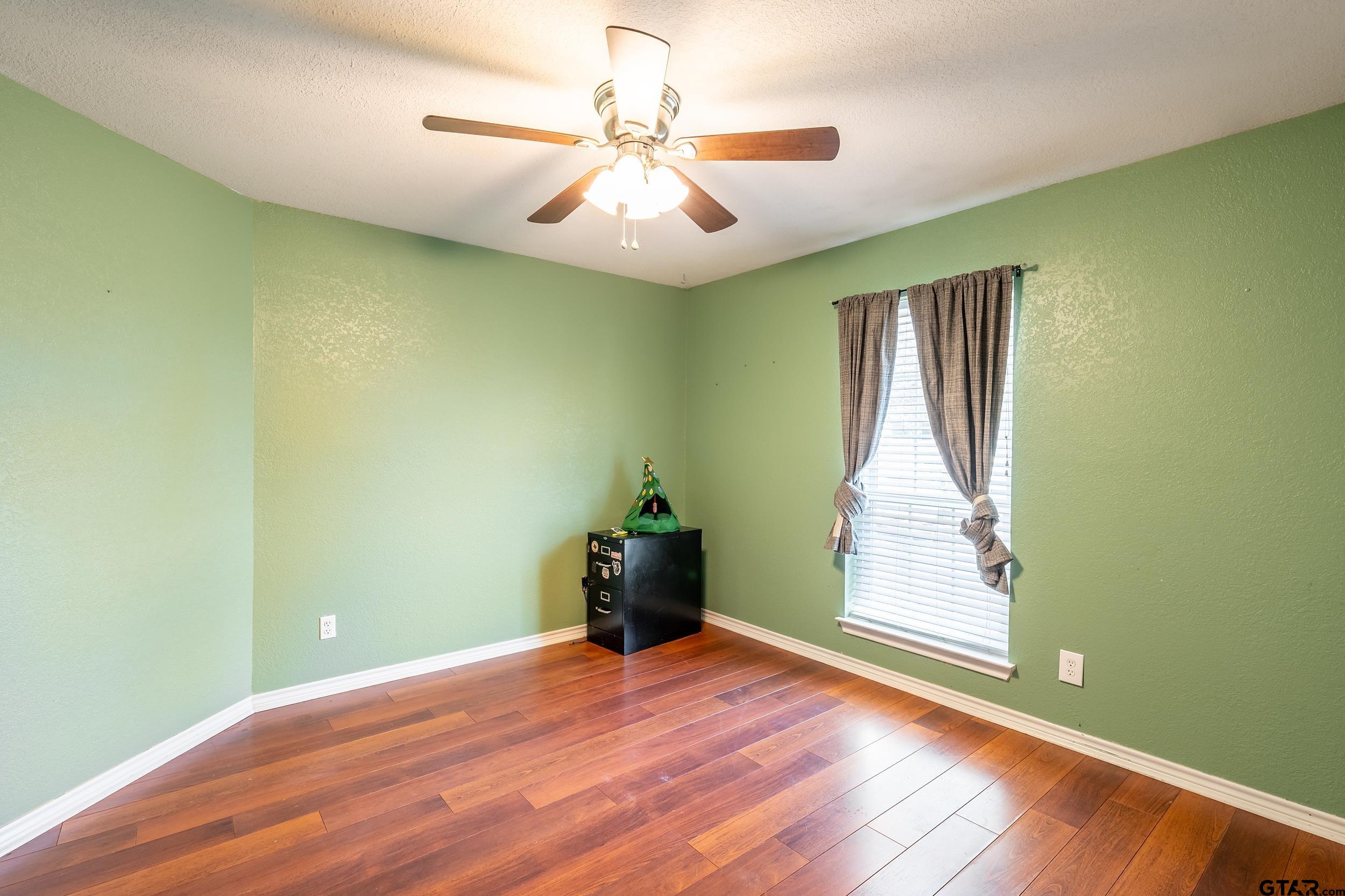 308 Amanda Ct.