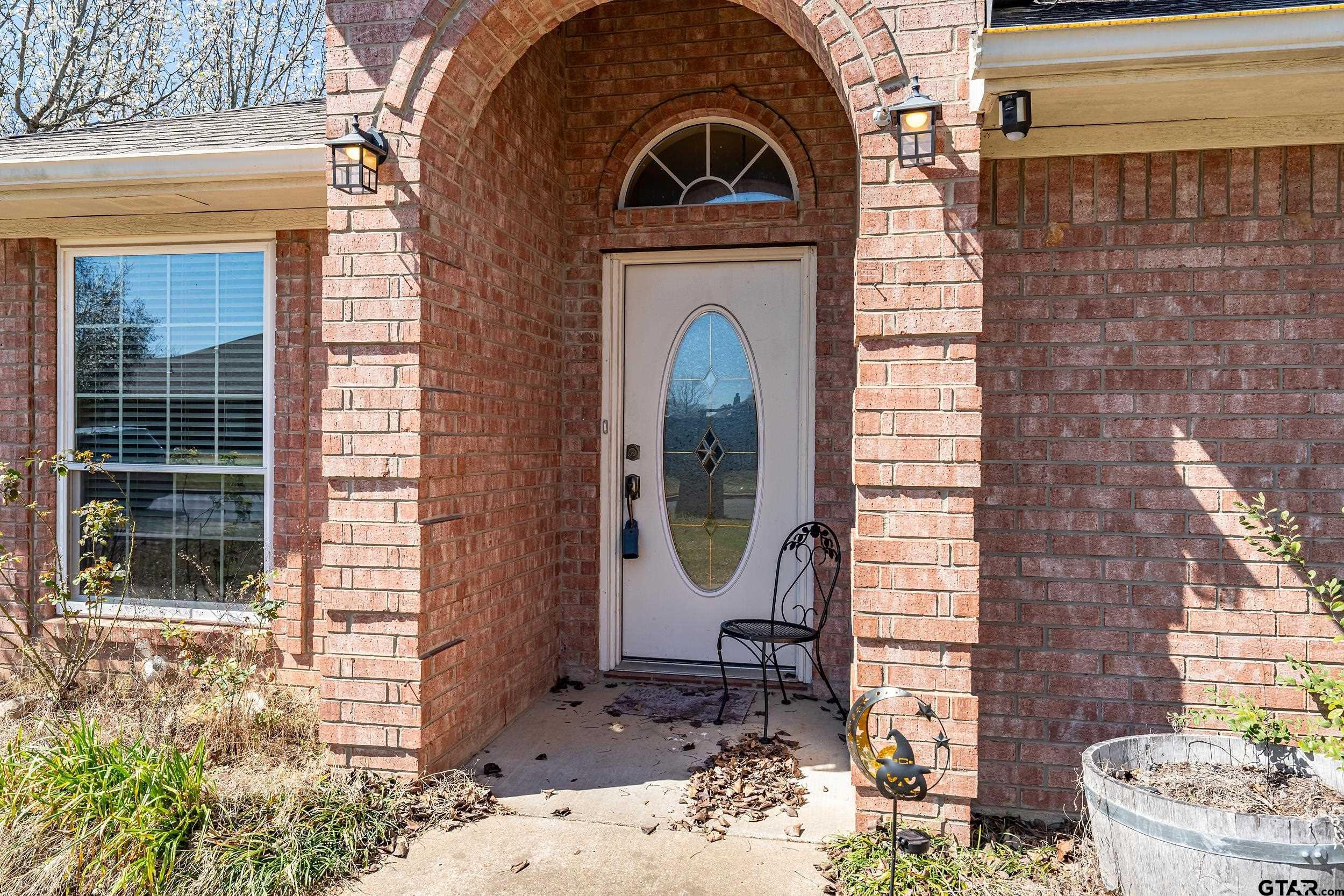 308 Amanda Ct.