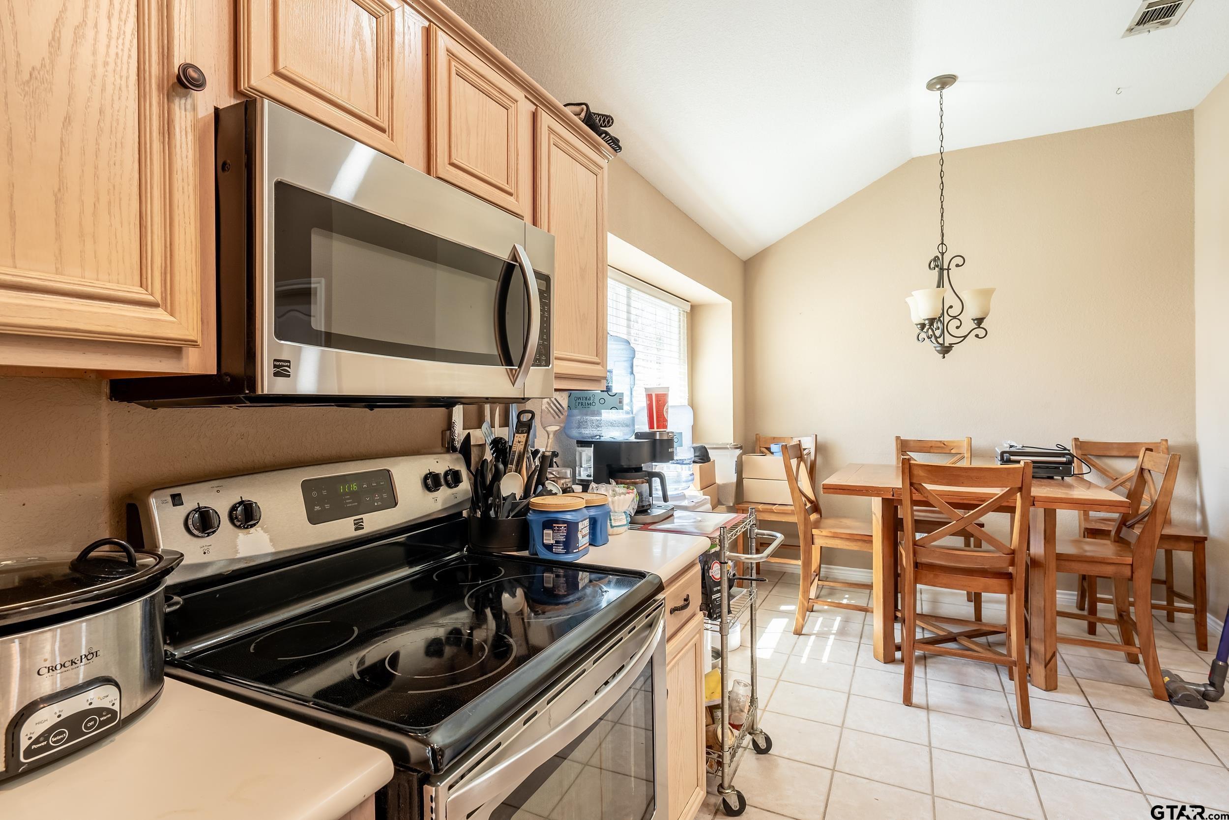 308 Amanda Ct.